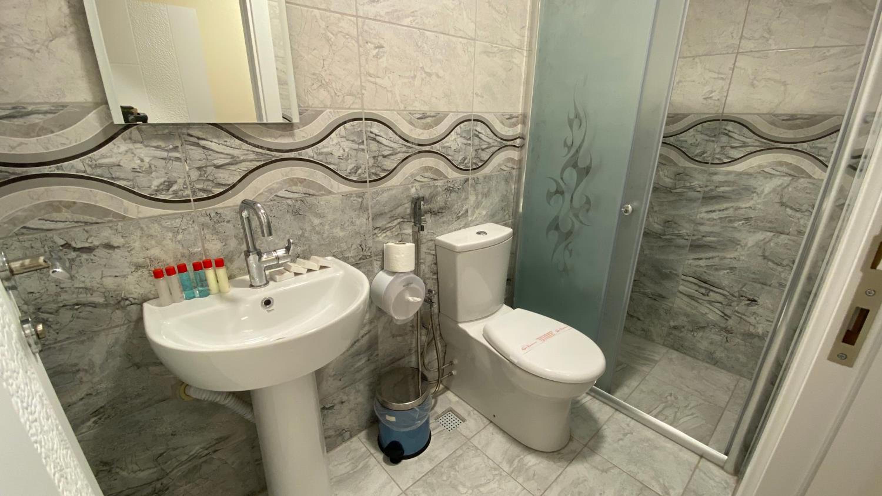 Deluxe Suite photo 3