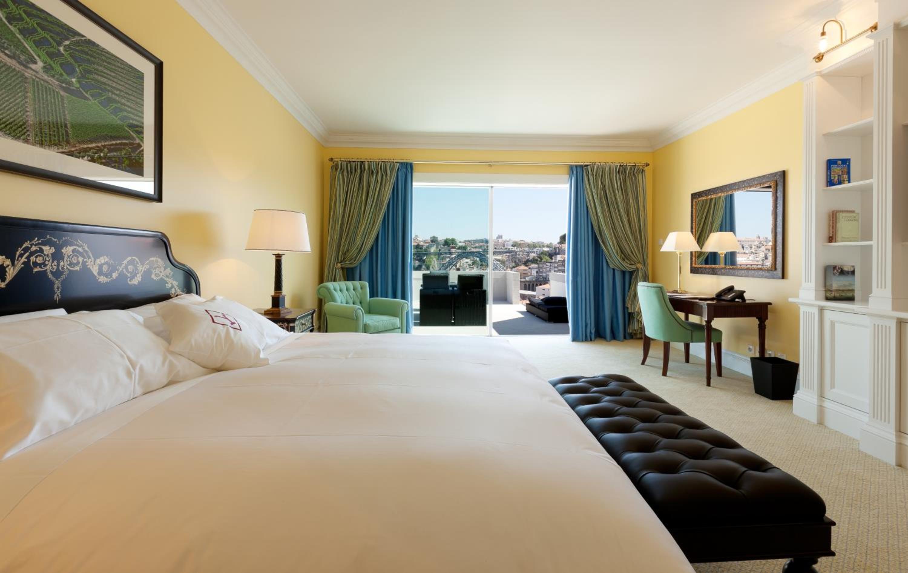 Superior Deluxe Double Room with Panoramic River View - Photo 1