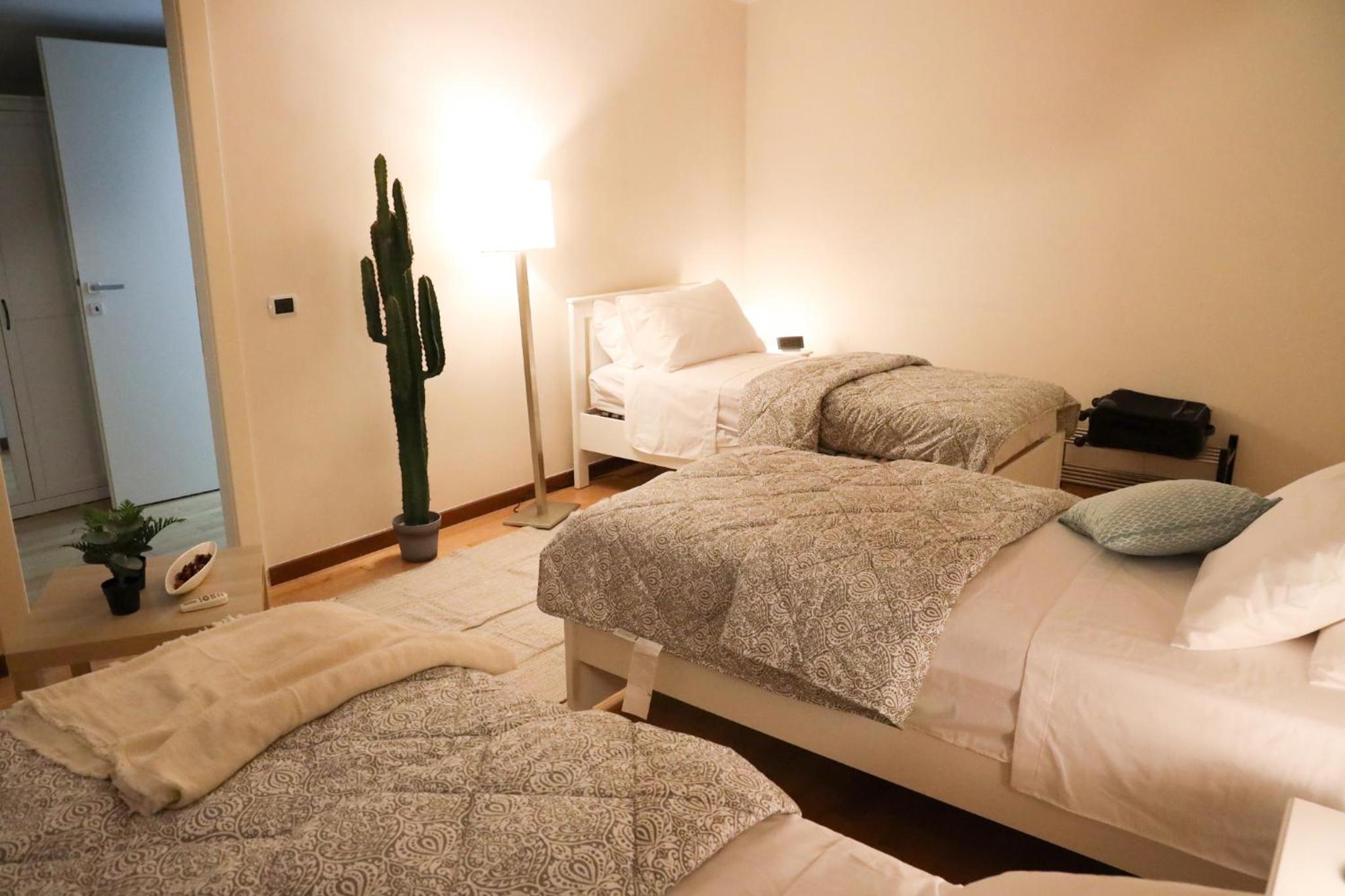 Large Twin Room photo 3