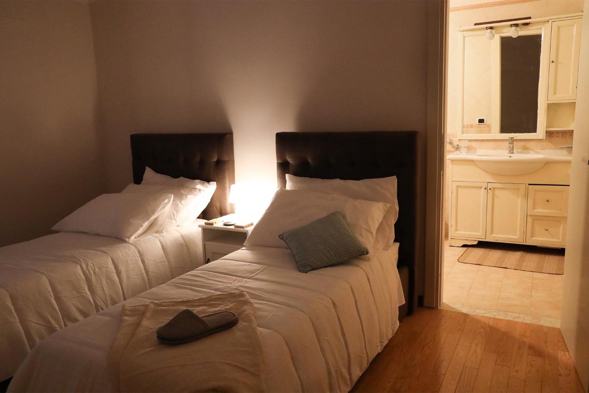 Twin Room with Terrace photo 2