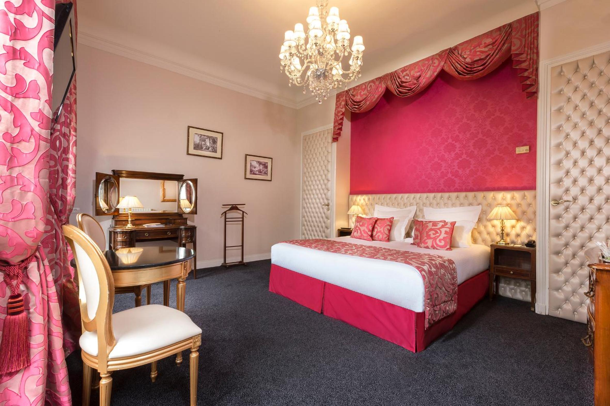 Deluxe Triple Room photo 1