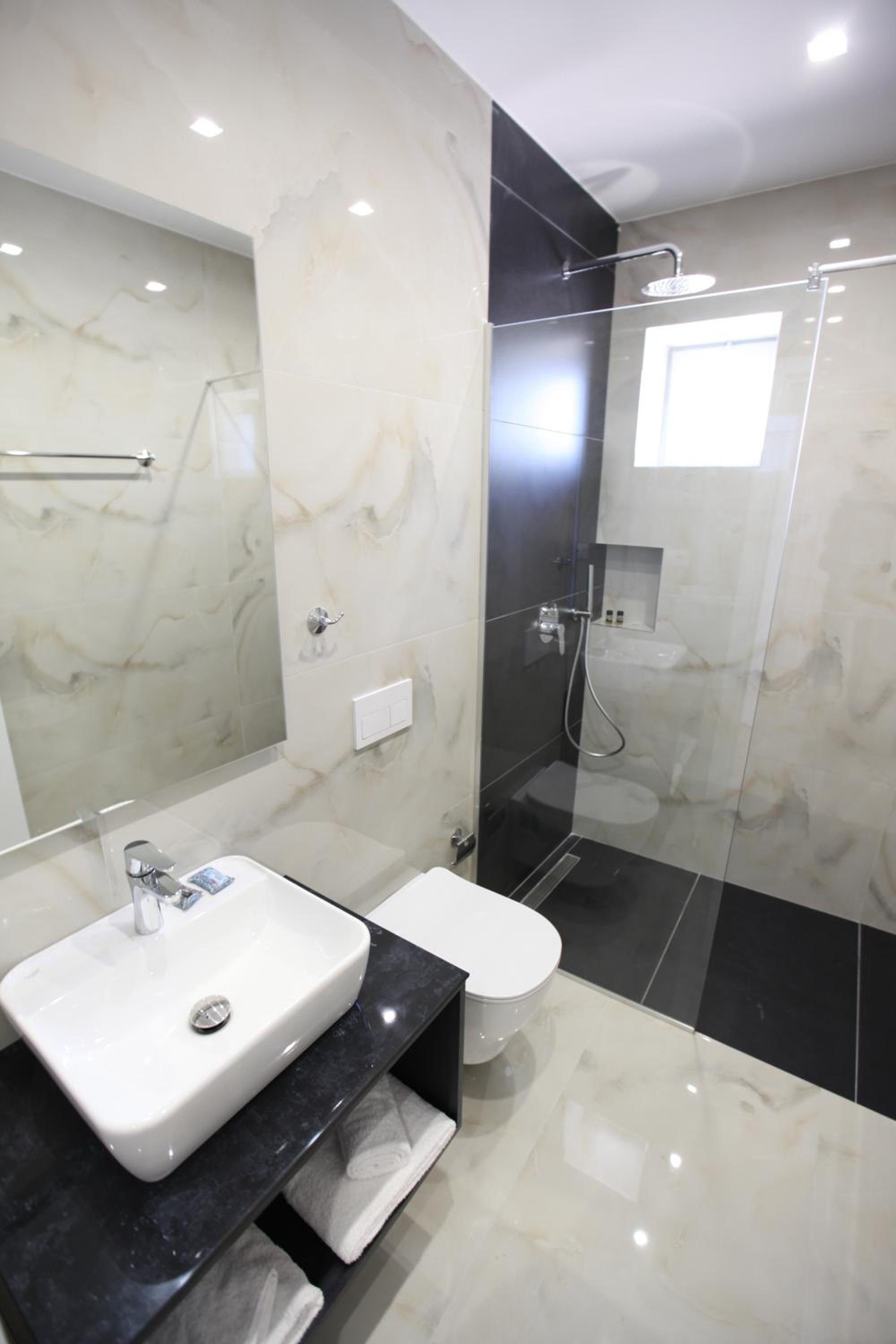 Superior Triple Room with Sea View photo 1