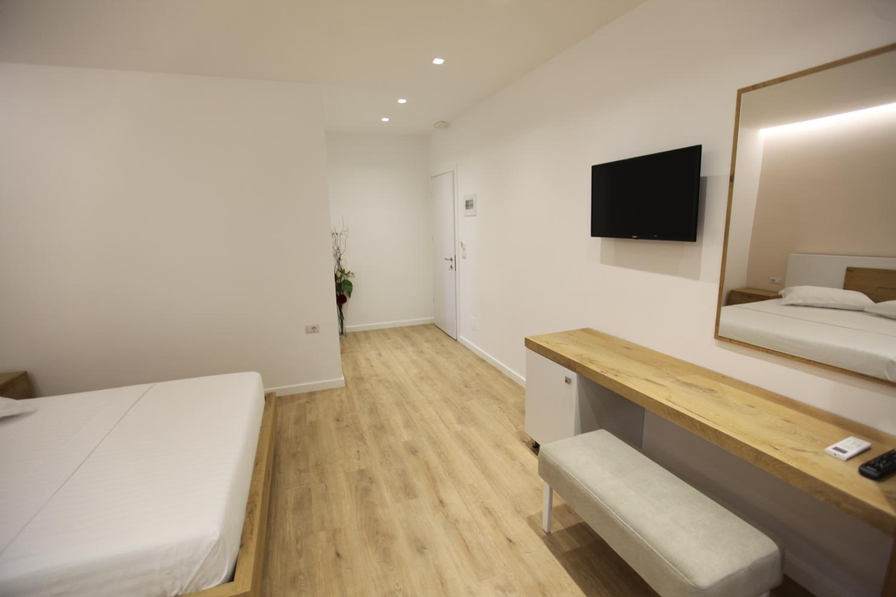 Superior Triple Room with Sea View photo 3