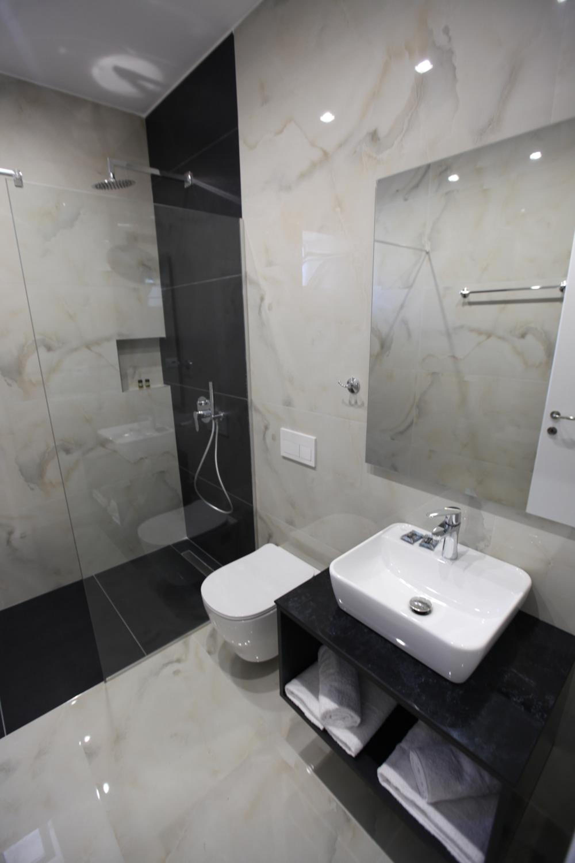 Superior Triple Room with Sea View photo 2