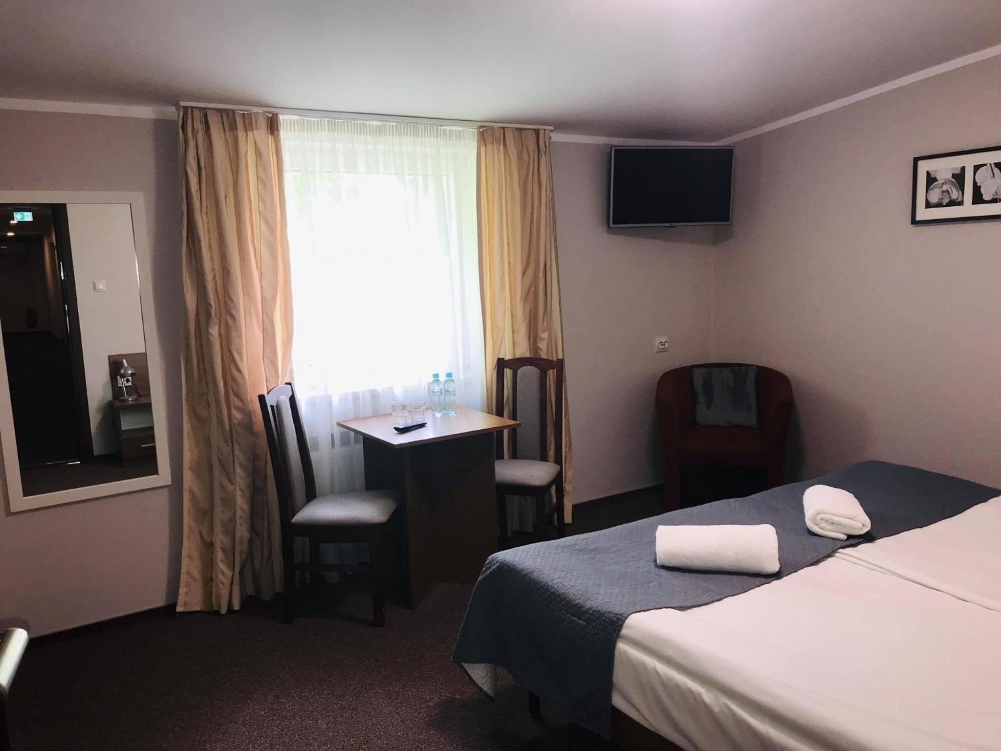 Double Room - Photo 3