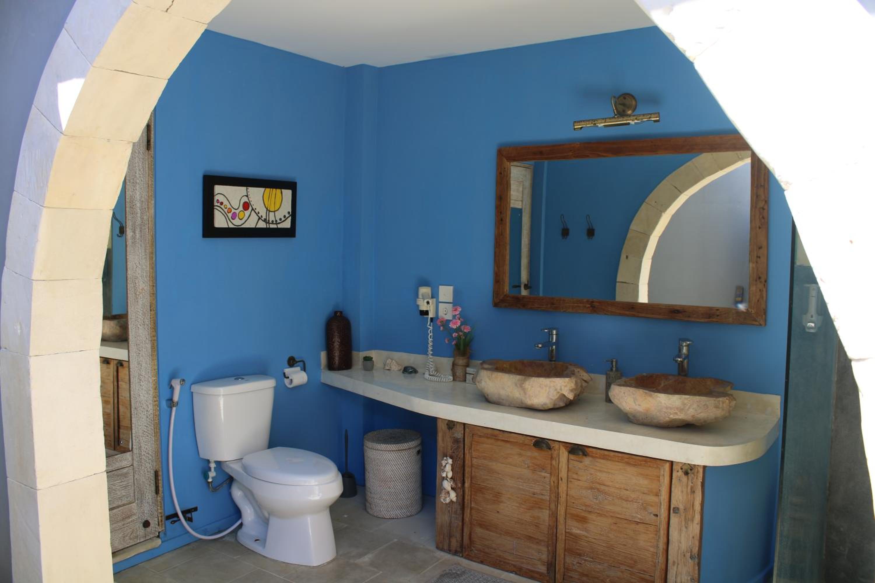 Three-Bedroom Villa - Photo 21