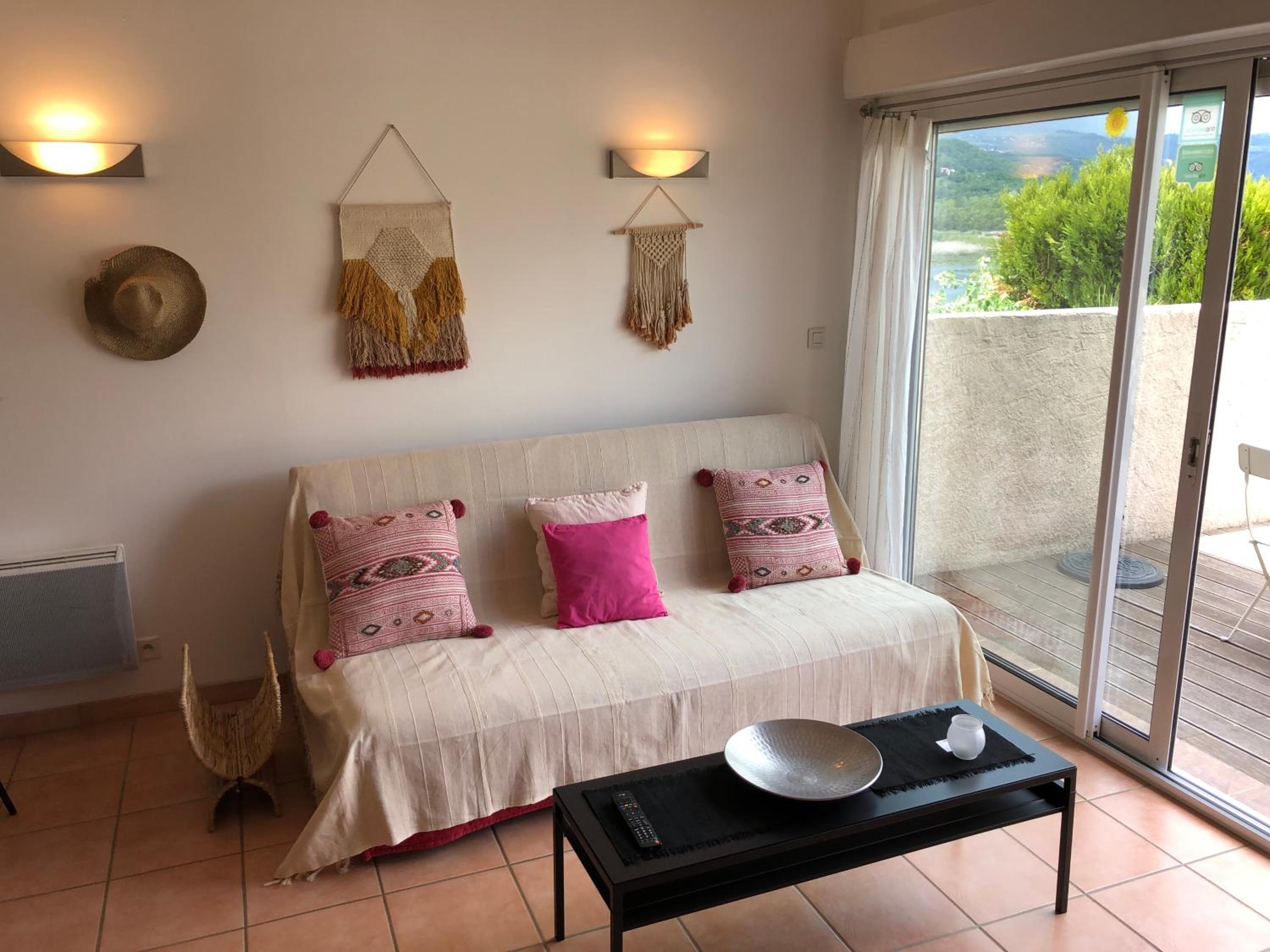 Apartment with Terrace (2 Adults) photo 3