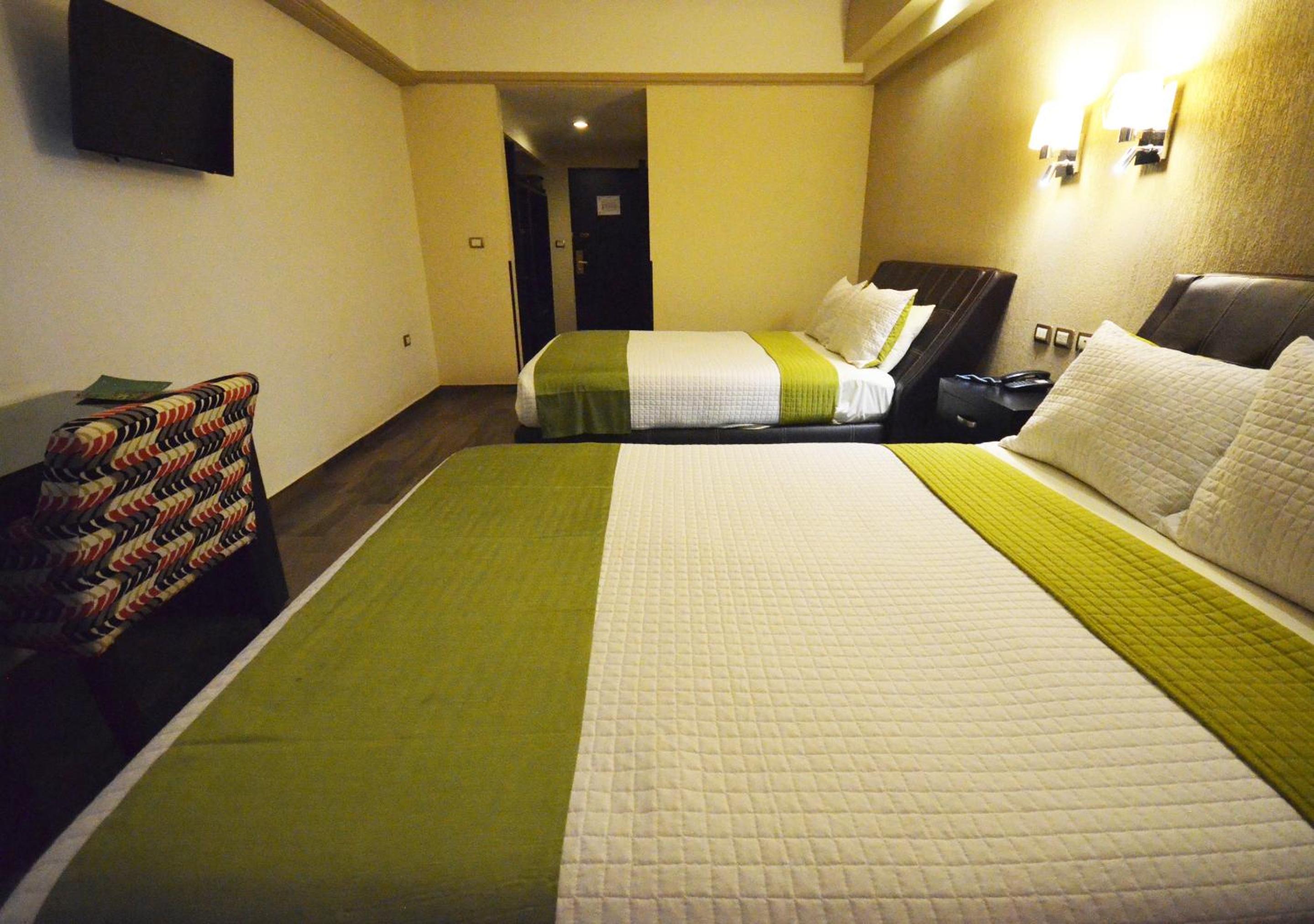 Deluxe Queen Room with Two Queen Beds - Photo 2