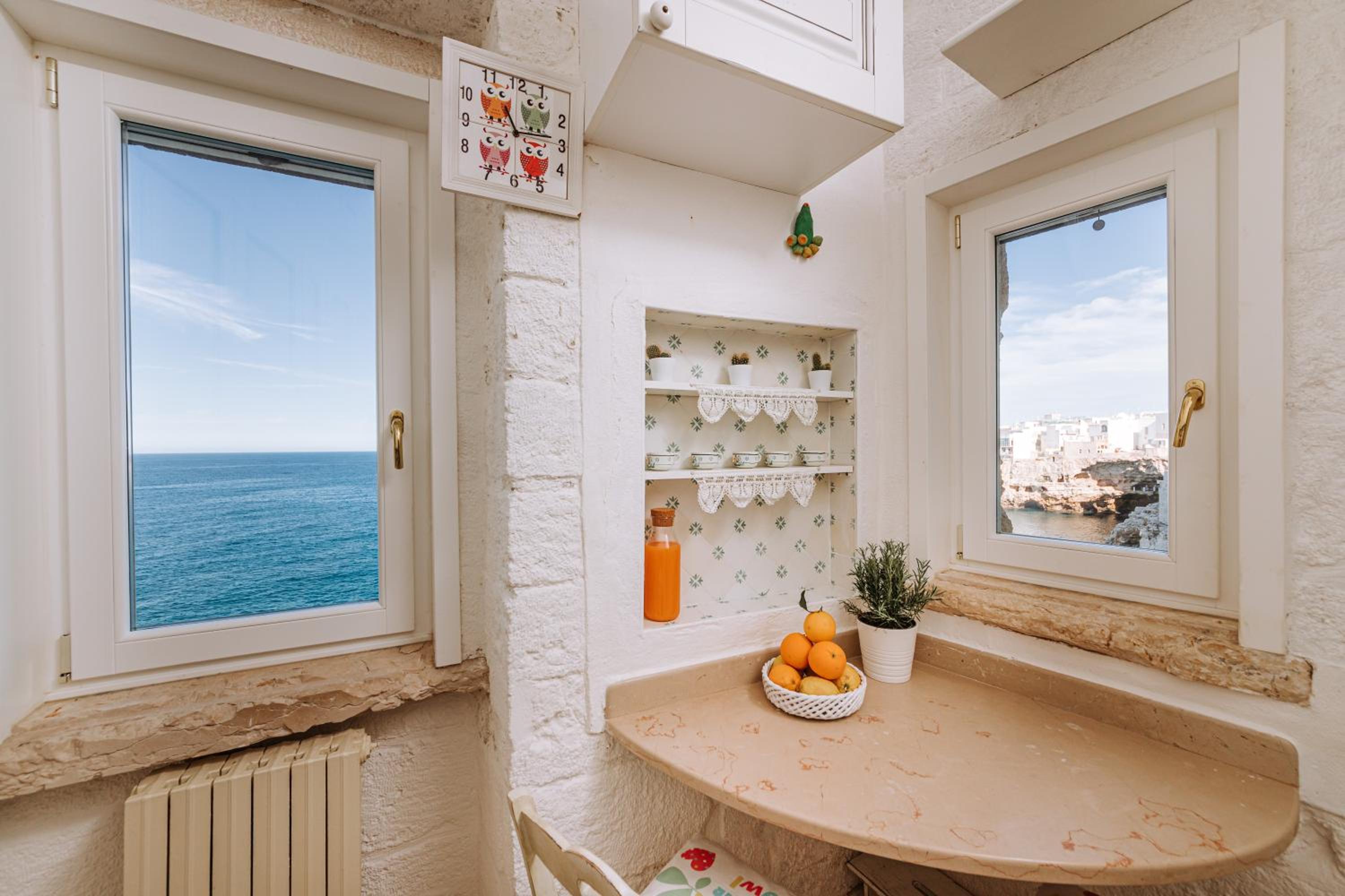 Superior Suite with Sea View photo 2