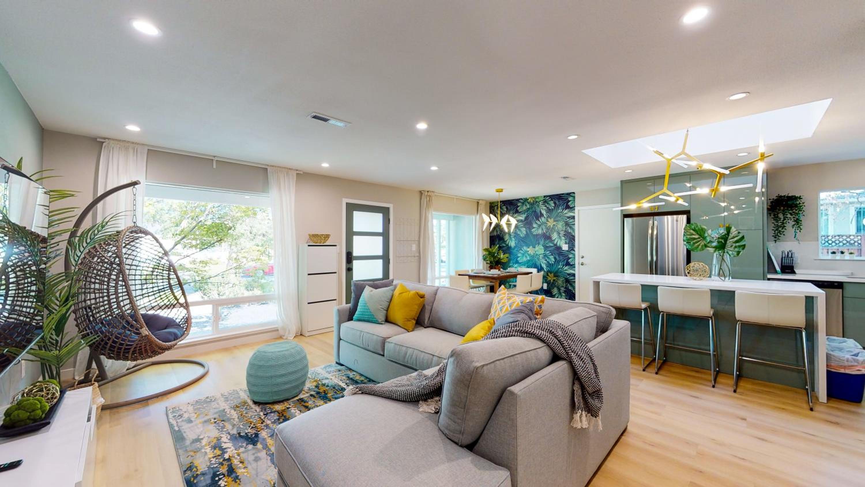 Three-Bedroom House photo 1