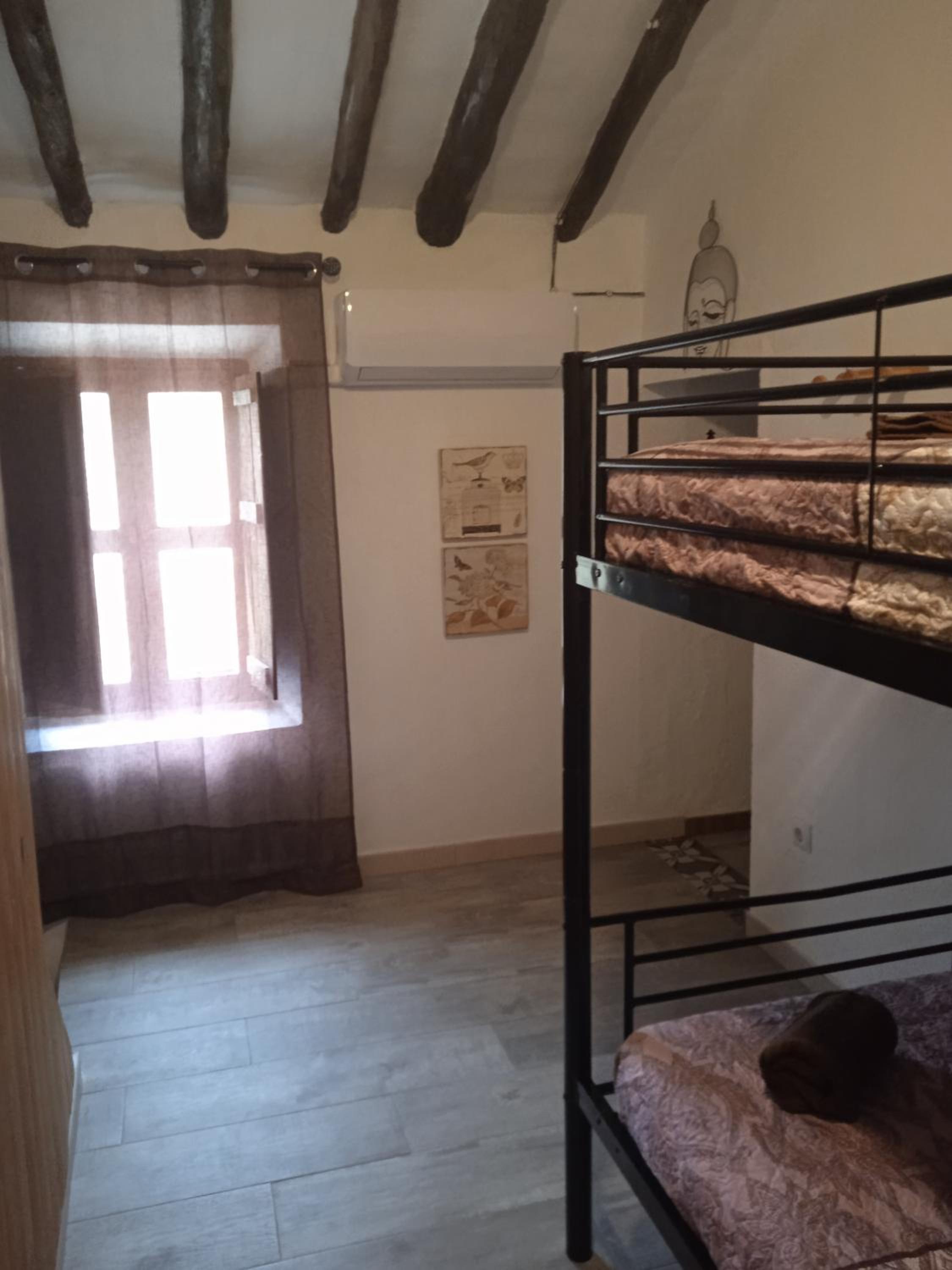 Casa de tres habitaciones