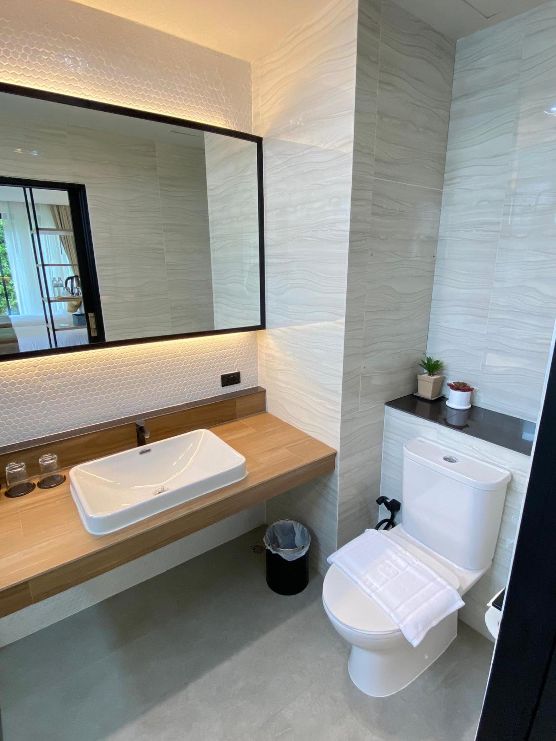Superior Twin Room - Photo 3