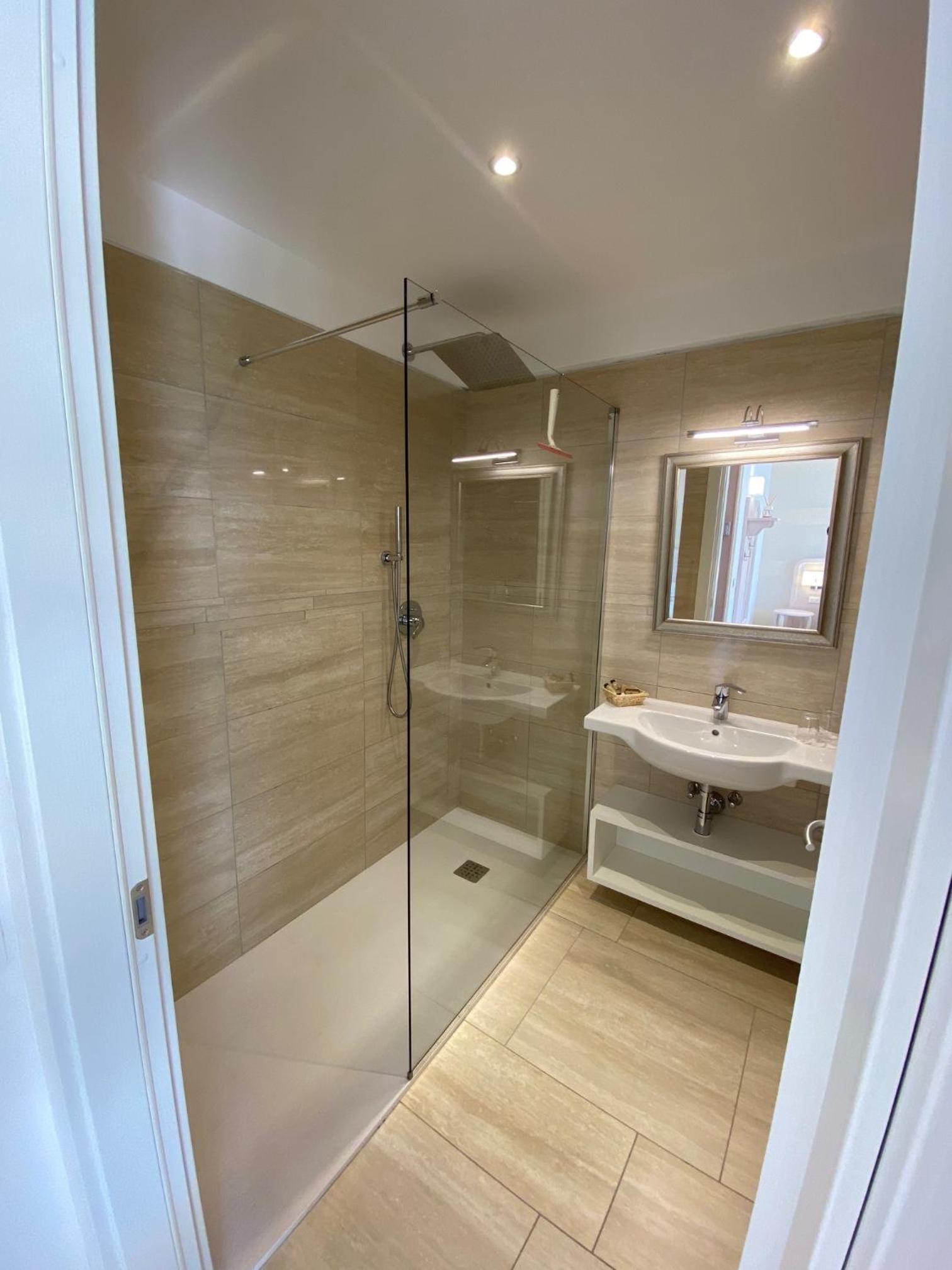 Twin Room with Terrace - Annex photo 2
