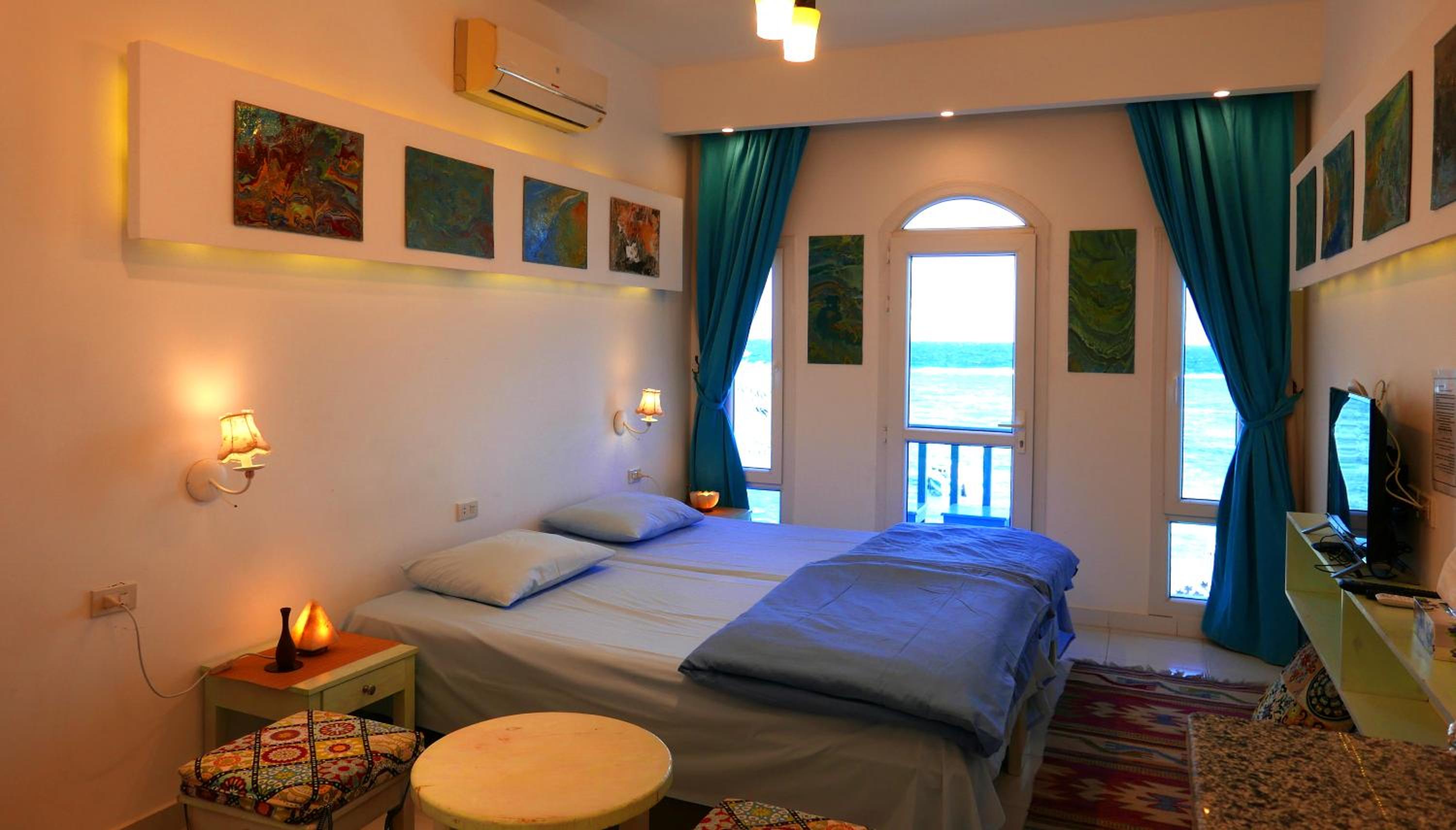 Studio with Sea View