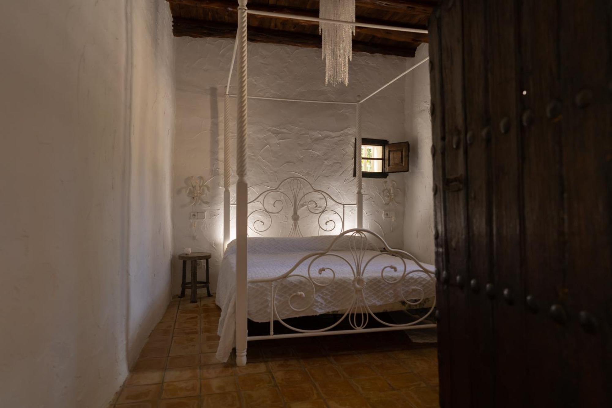 Double Room with Terrace - Photo 4