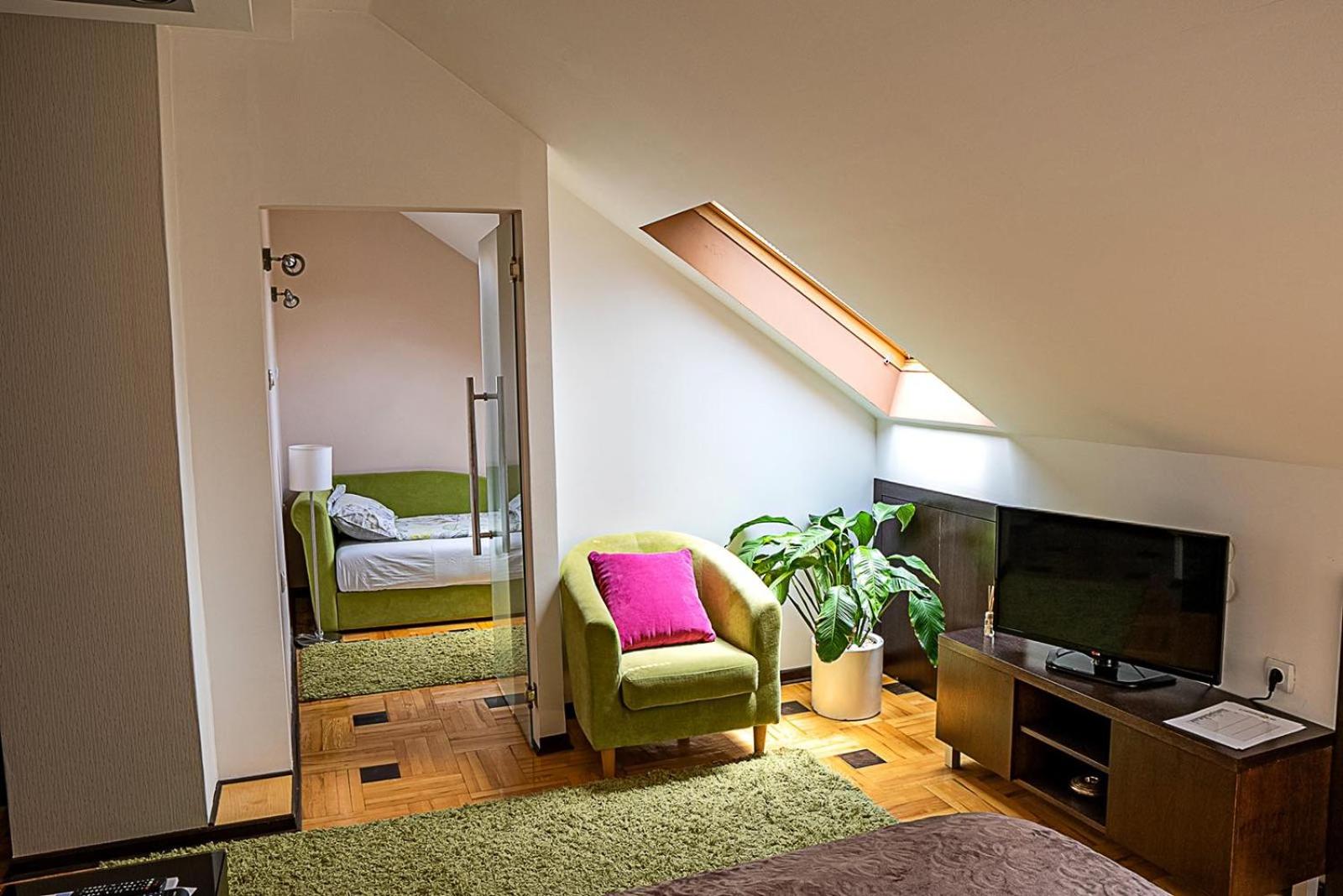 Two-Bedroom Apartment photo 2