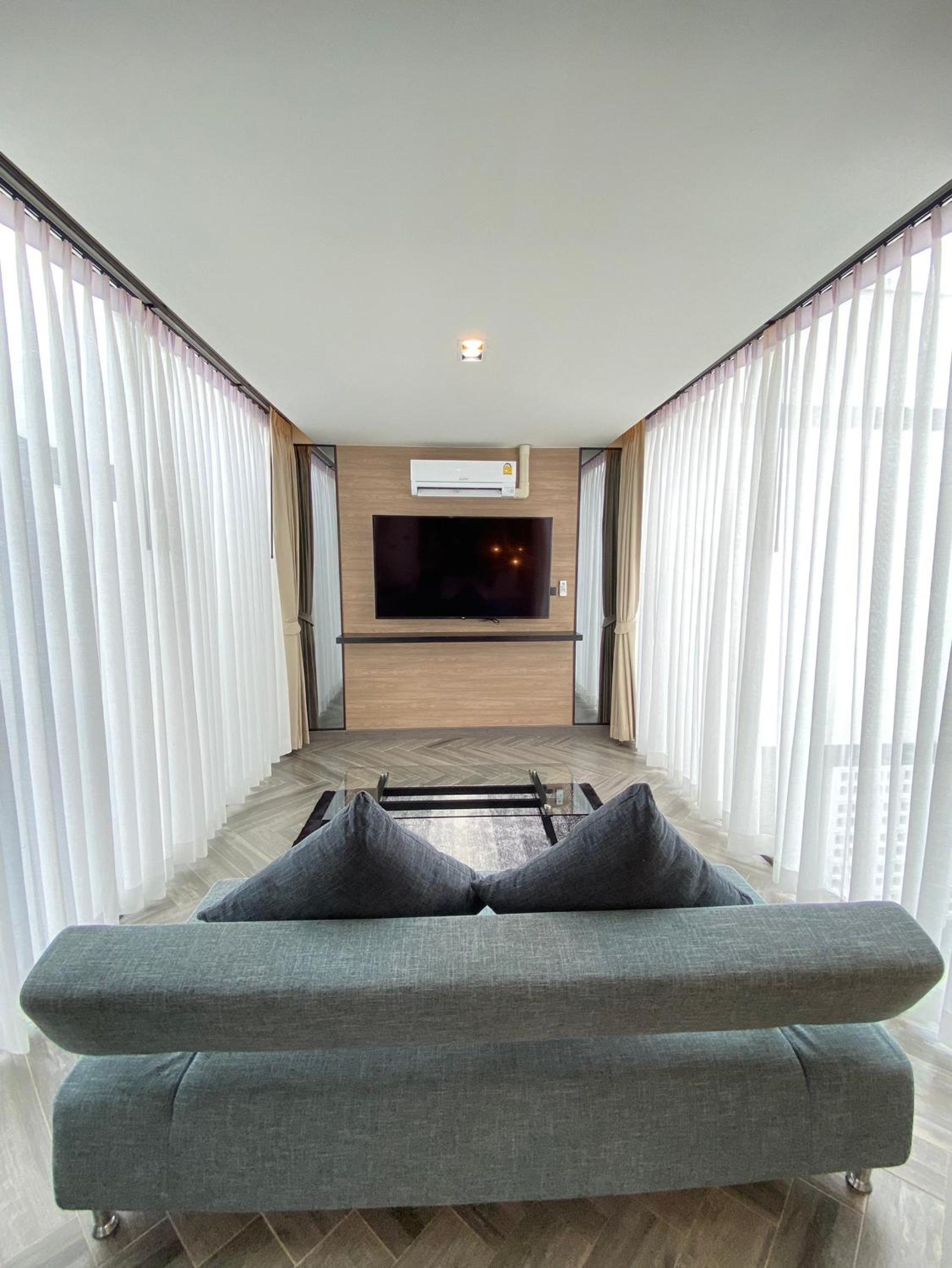 Deluxe Double Room - Photo 7