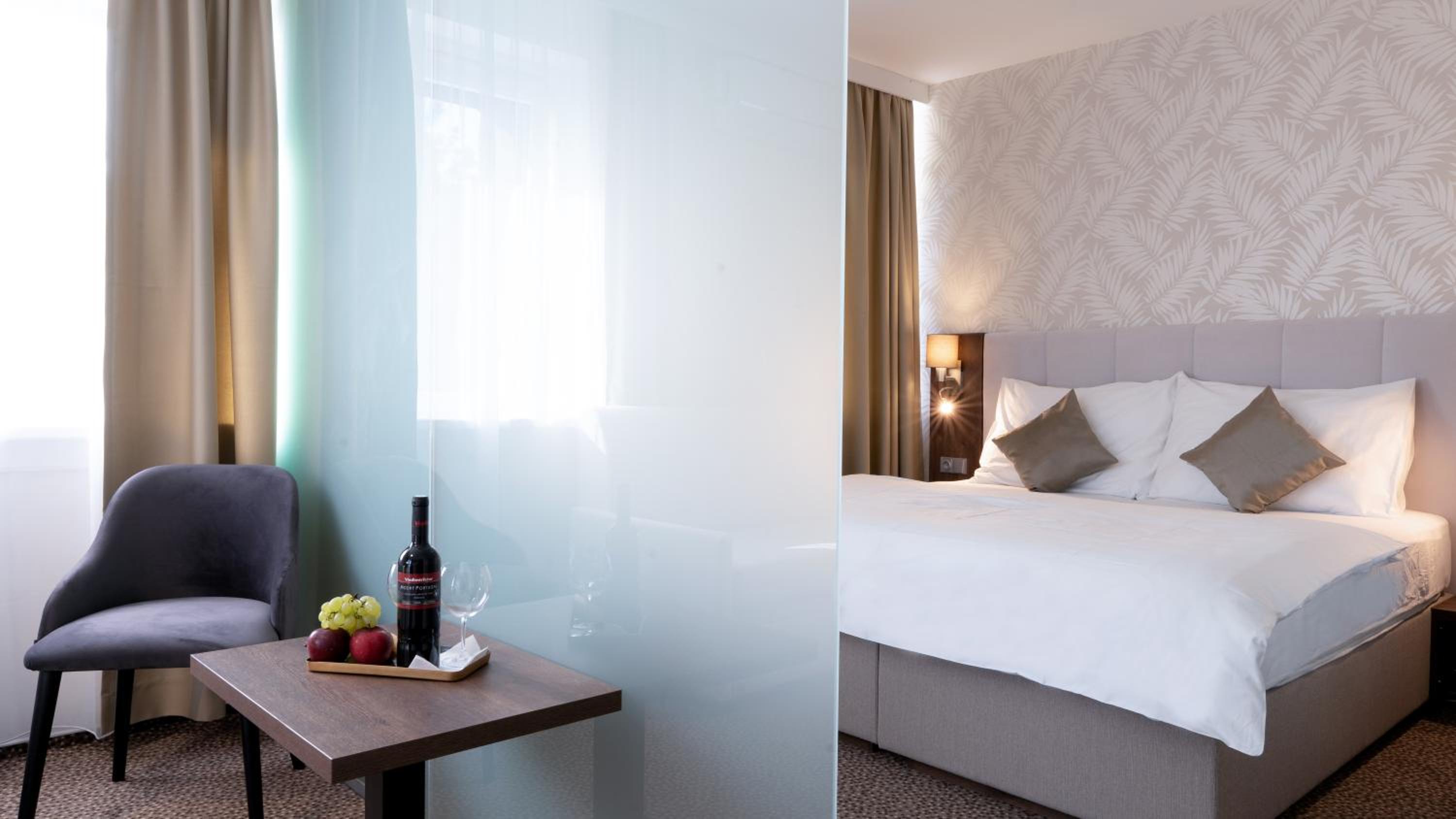 Superior Deluxe Double or Twin Room