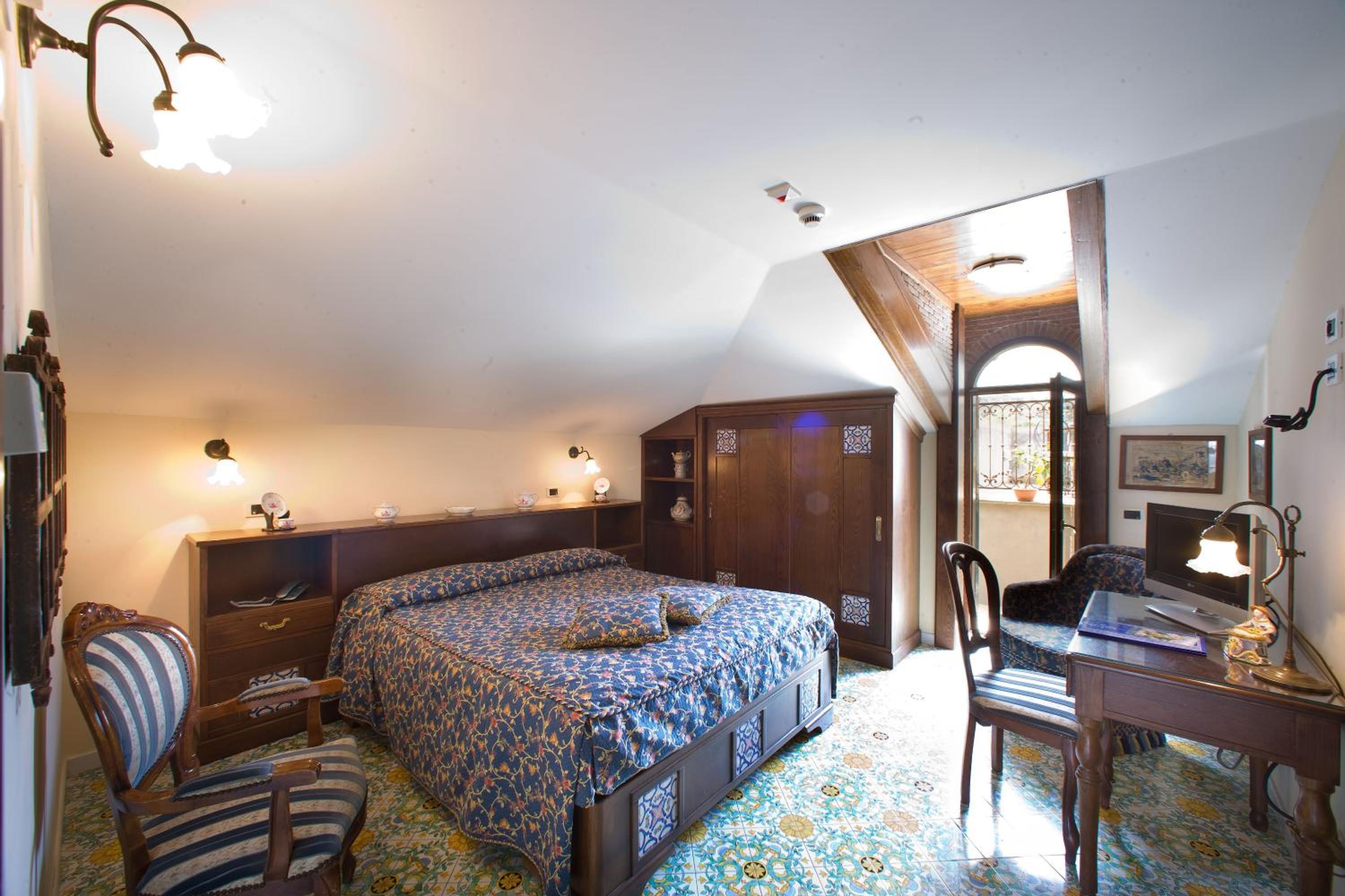 Superior Double or Twin Room with Garden View