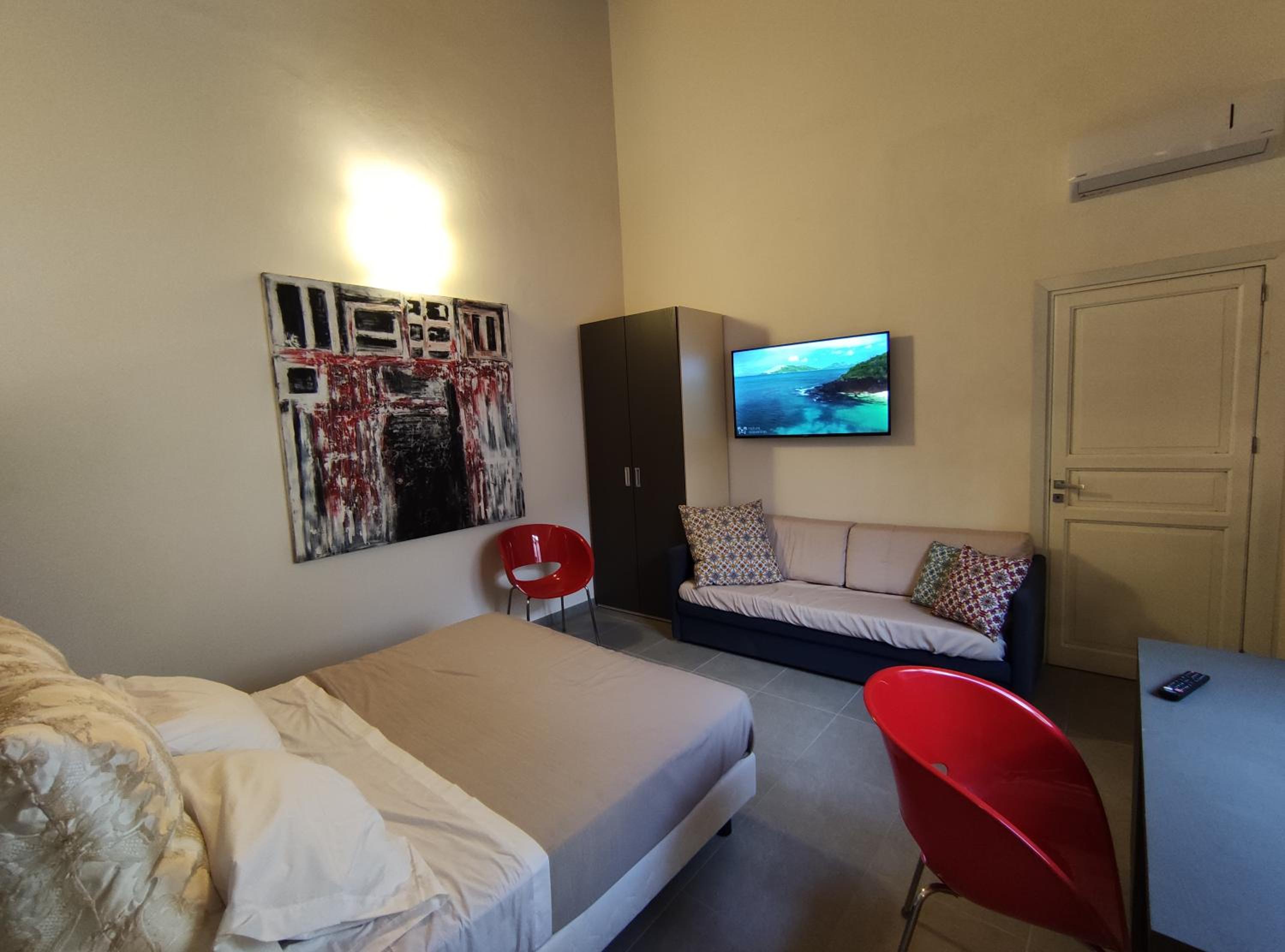 Double Room - Photo 1