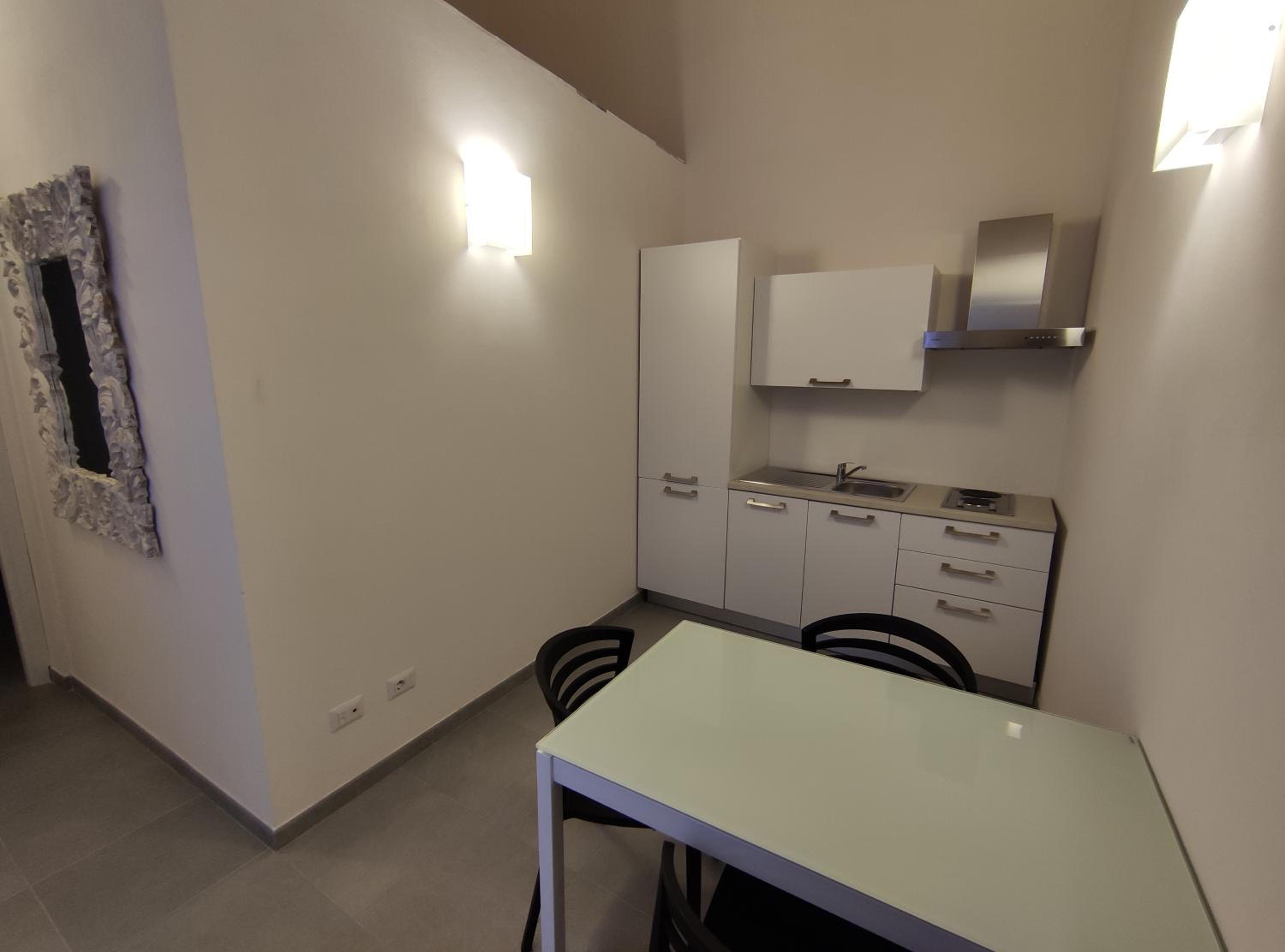 Double Room - Photo 8