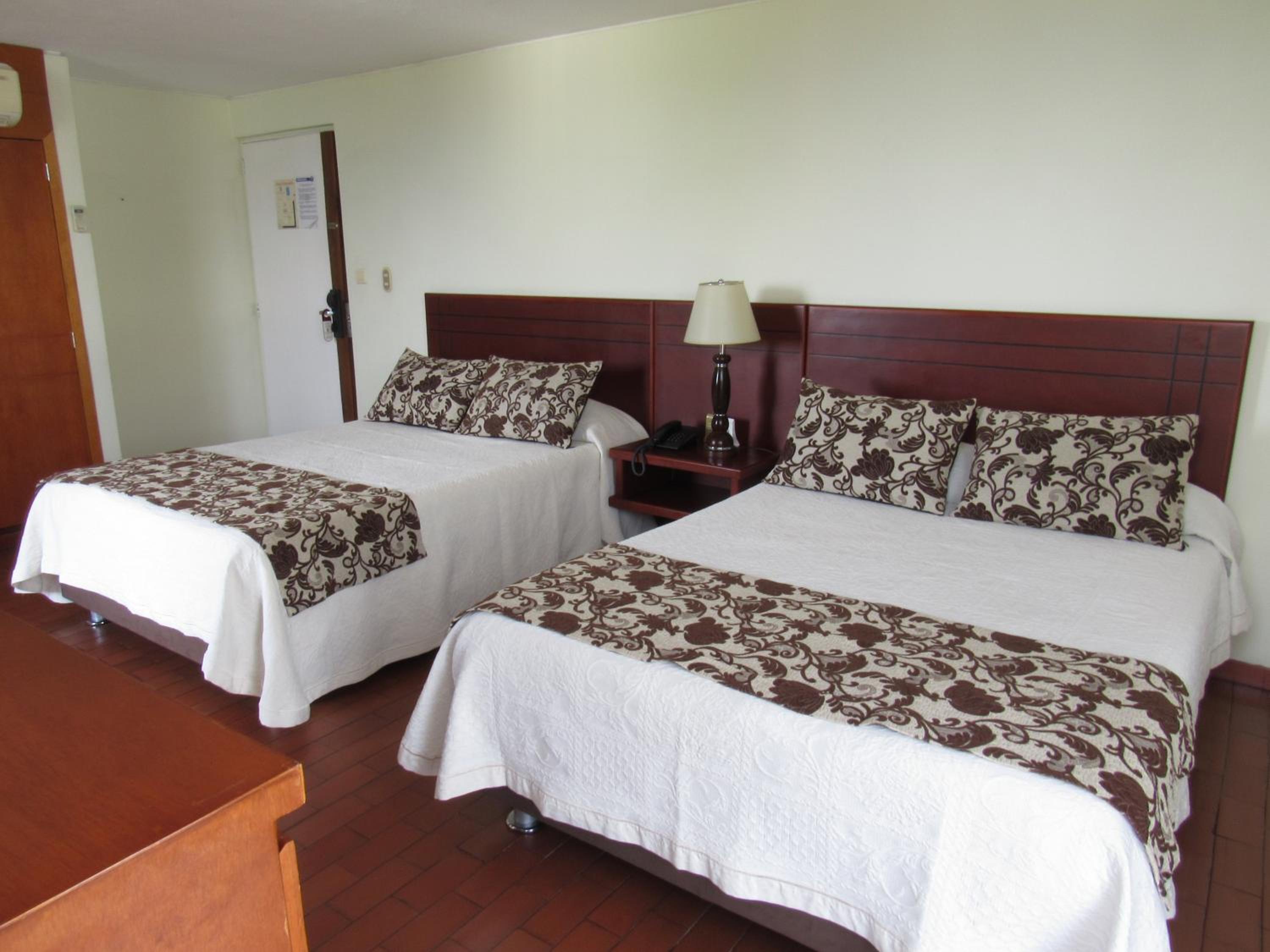 Quadruple Room photo 2