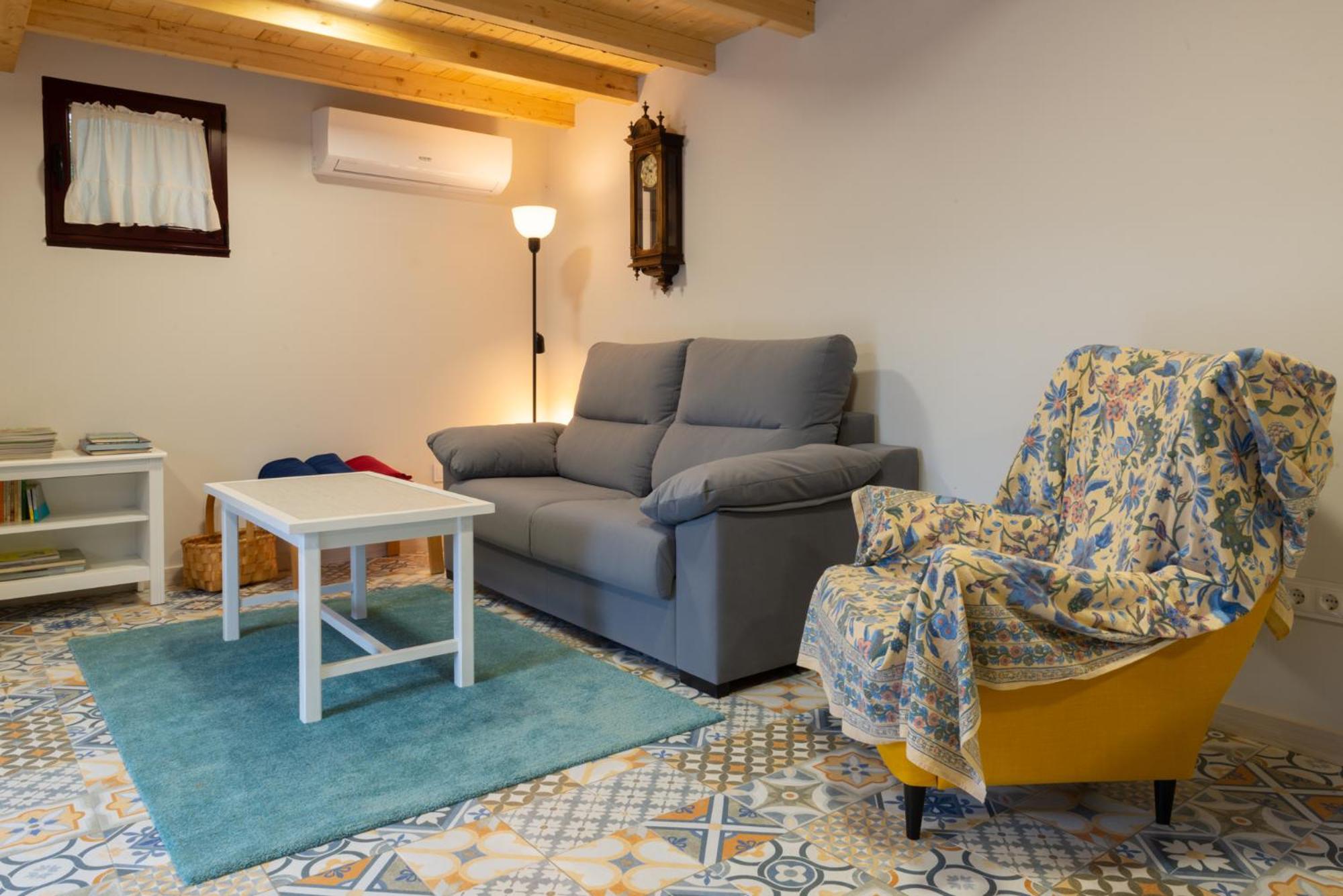 Two-Bedroom House photo 2