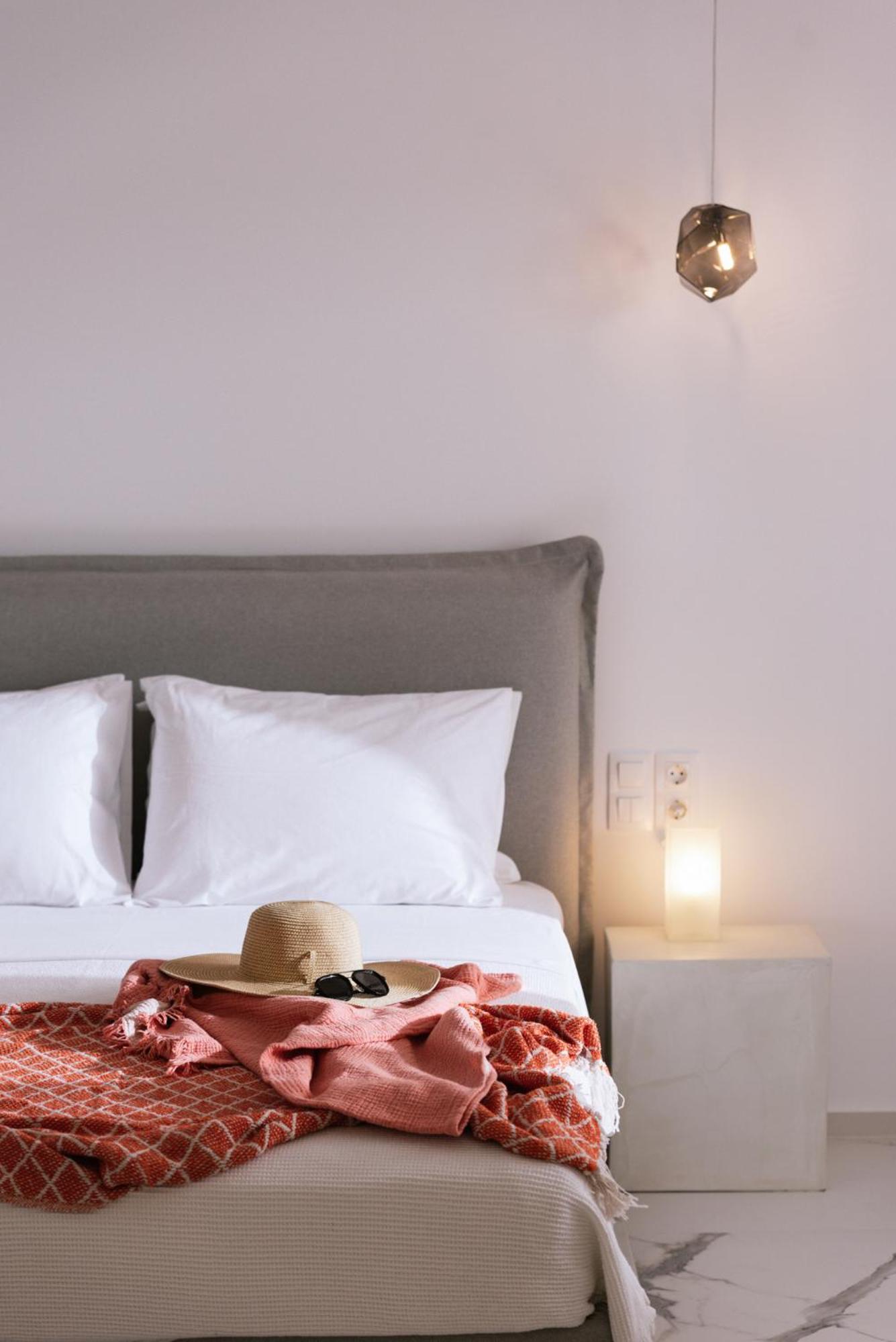 Suite with Terrace - Photo 17
