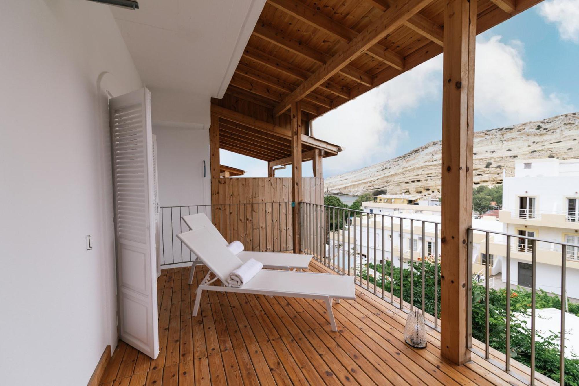 Suite with Terrace - Photo 15
