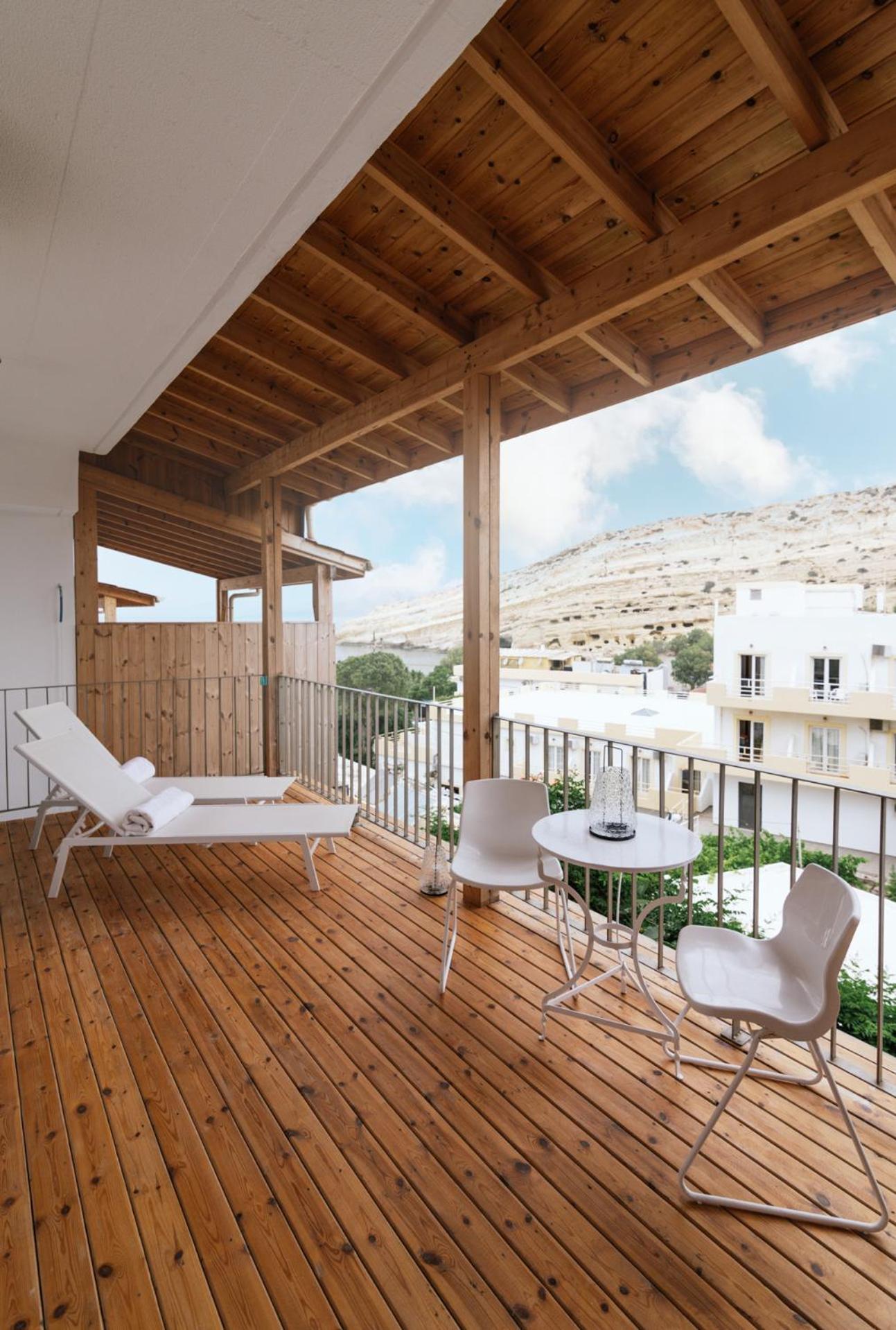 Suite with Terrace - Photo 14