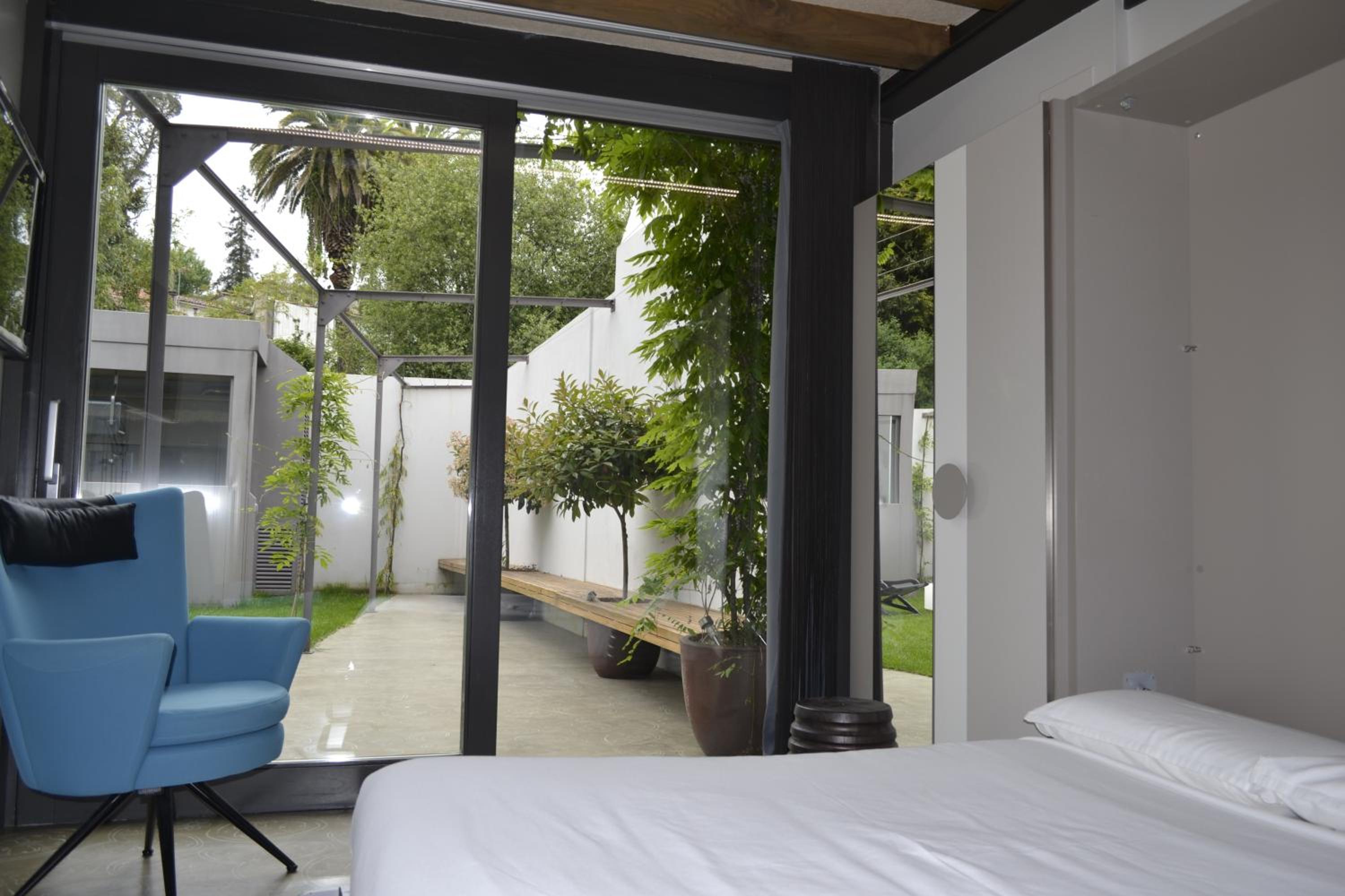 Apartamento de una habitación (2 adultos) con acceso al jardín