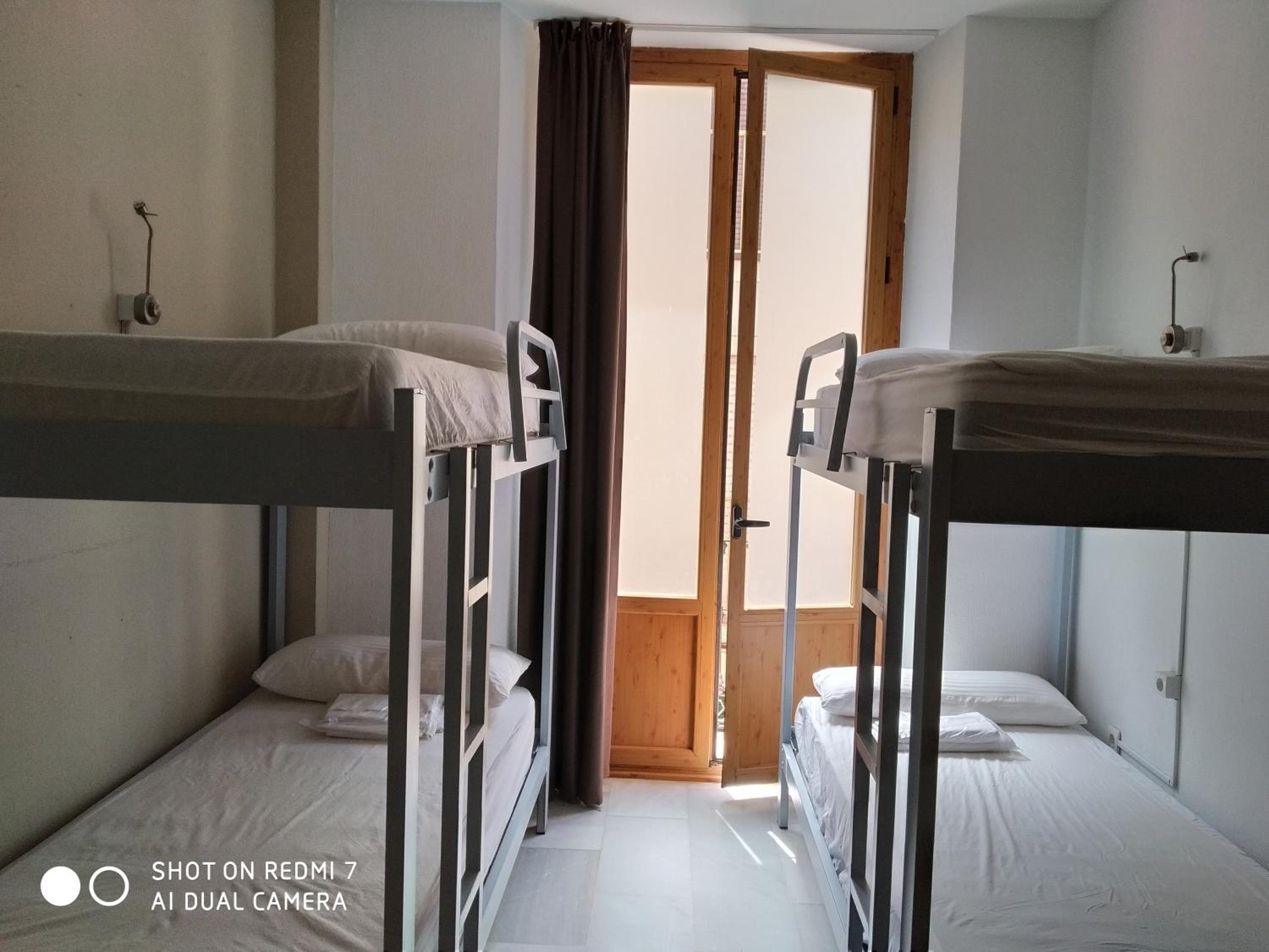 Bunk Bed in 4-Bed Dormitory Room photo 2