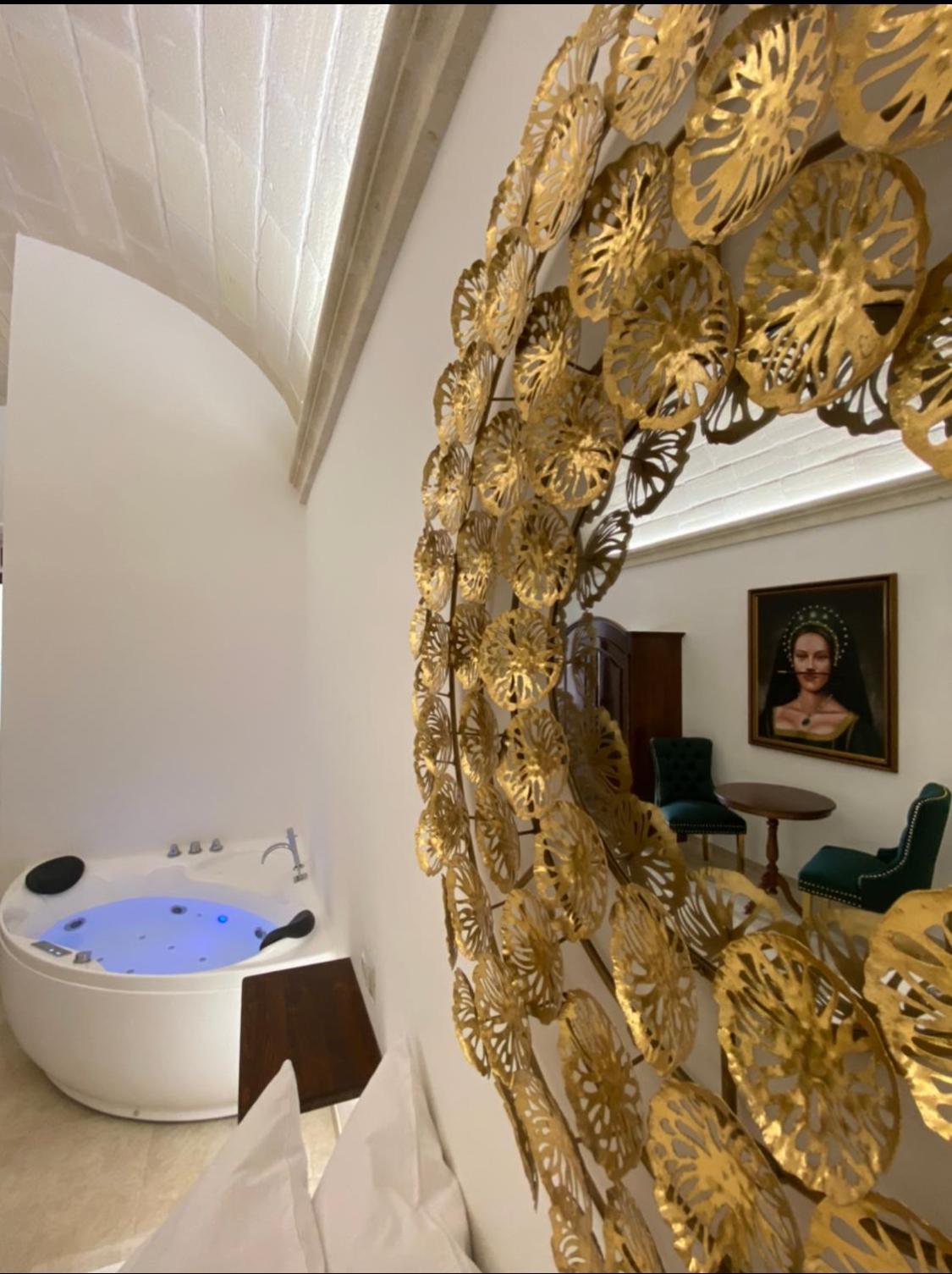 Double Room - Photo 19
