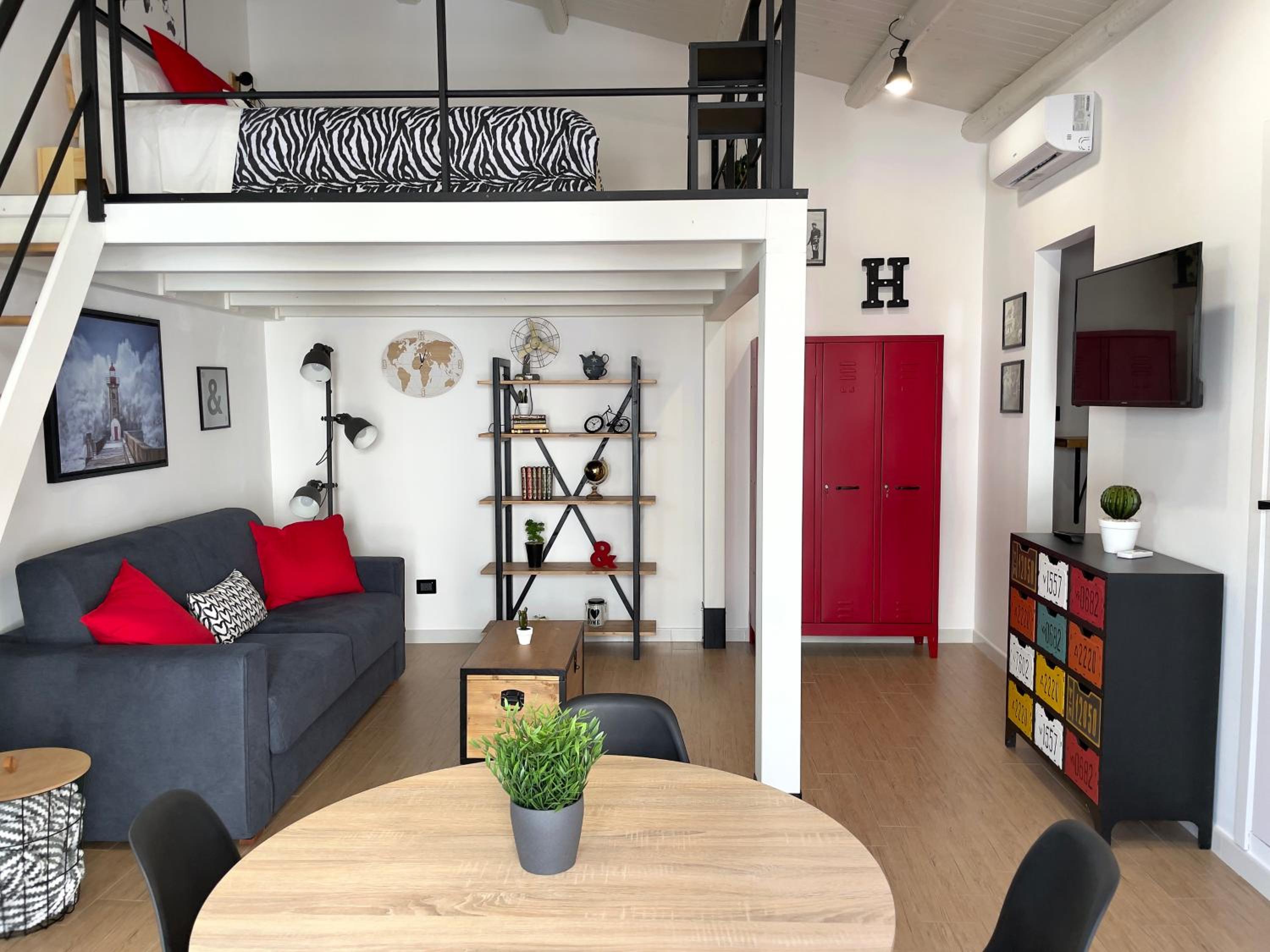 One-Bedroom House
