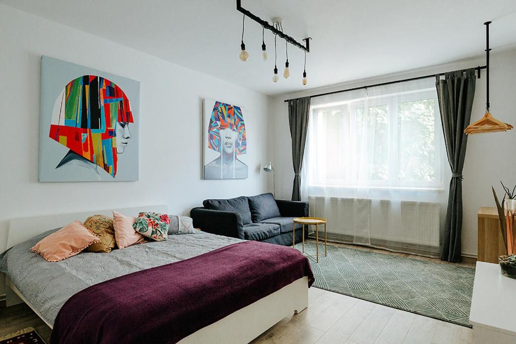 Two-Bedroom Apartment - Photo 6