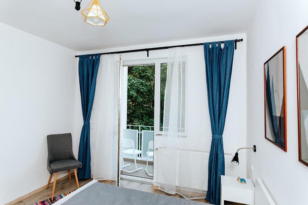 Two-Bedroom Apartment - Photo 8