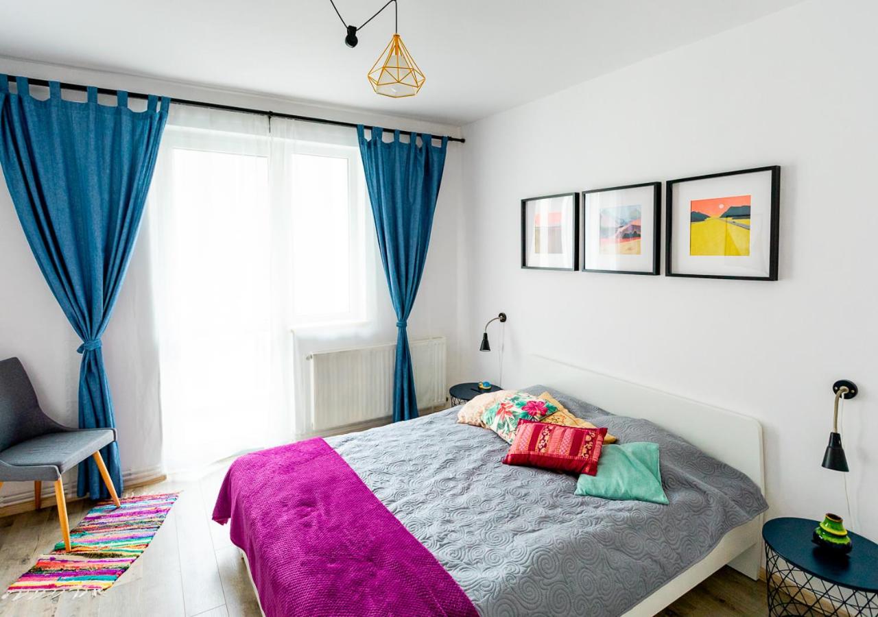 Two-Bedroom Apartment - Photo 23