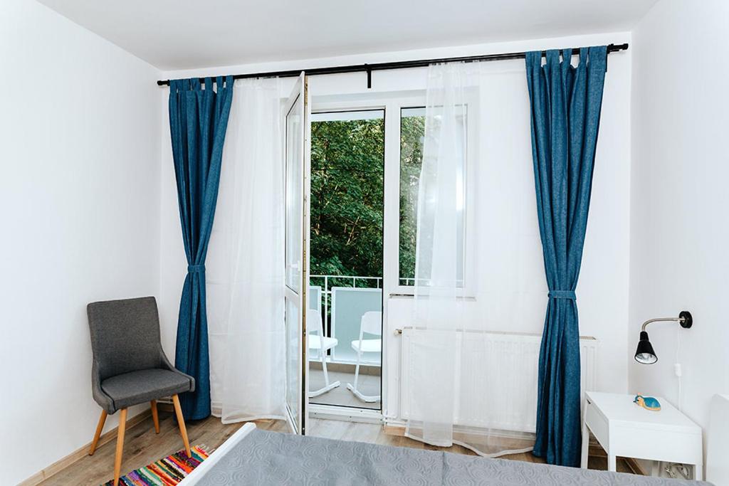 Two-Bedroom Apartment - Photo 32