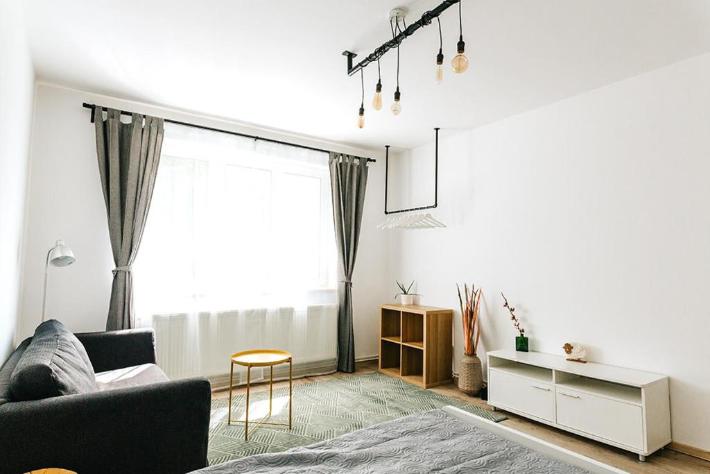 Two-Bedroom Apartment - Photo 33