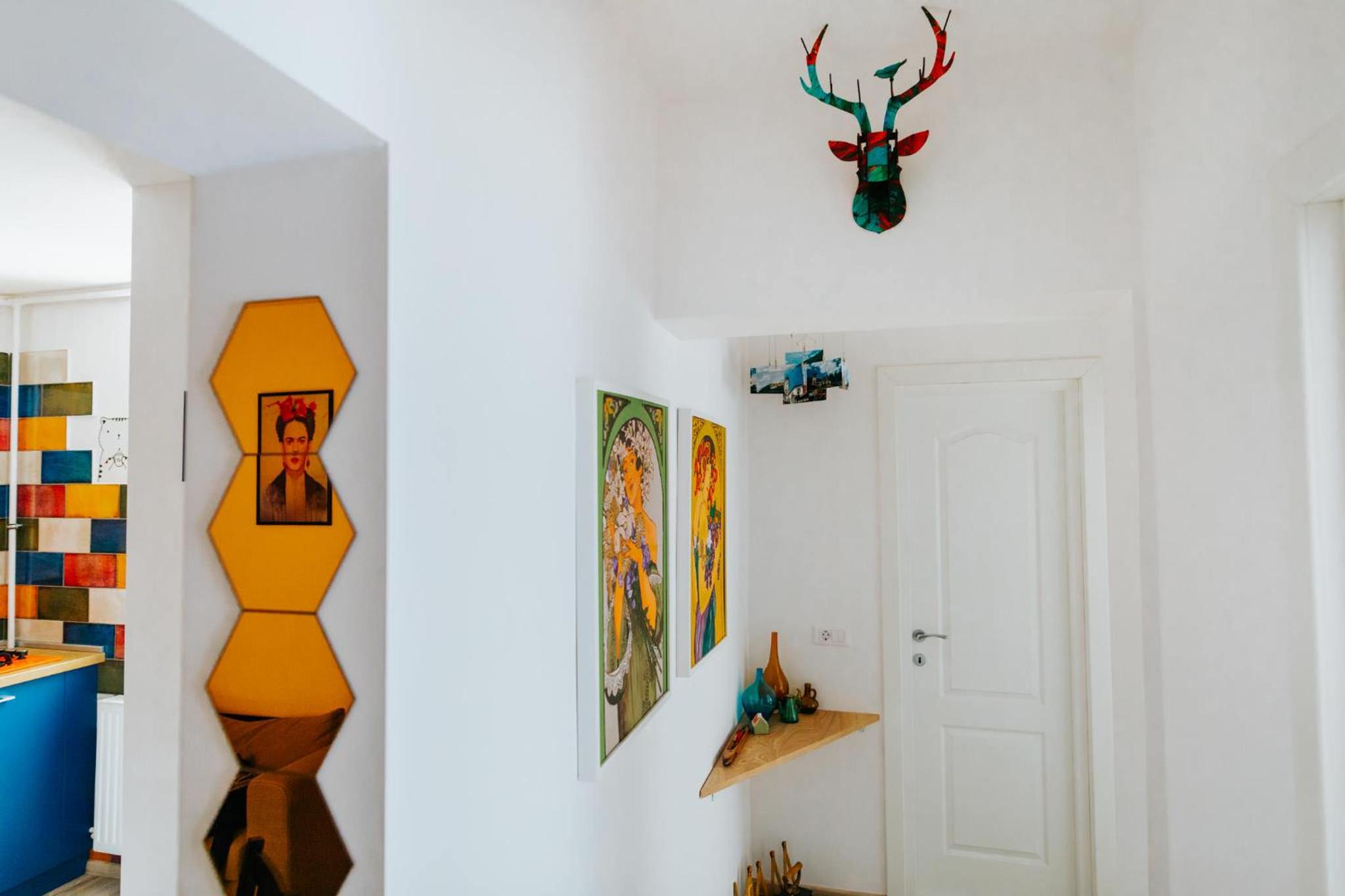 Two-Bedroom Apartment - Photo 34