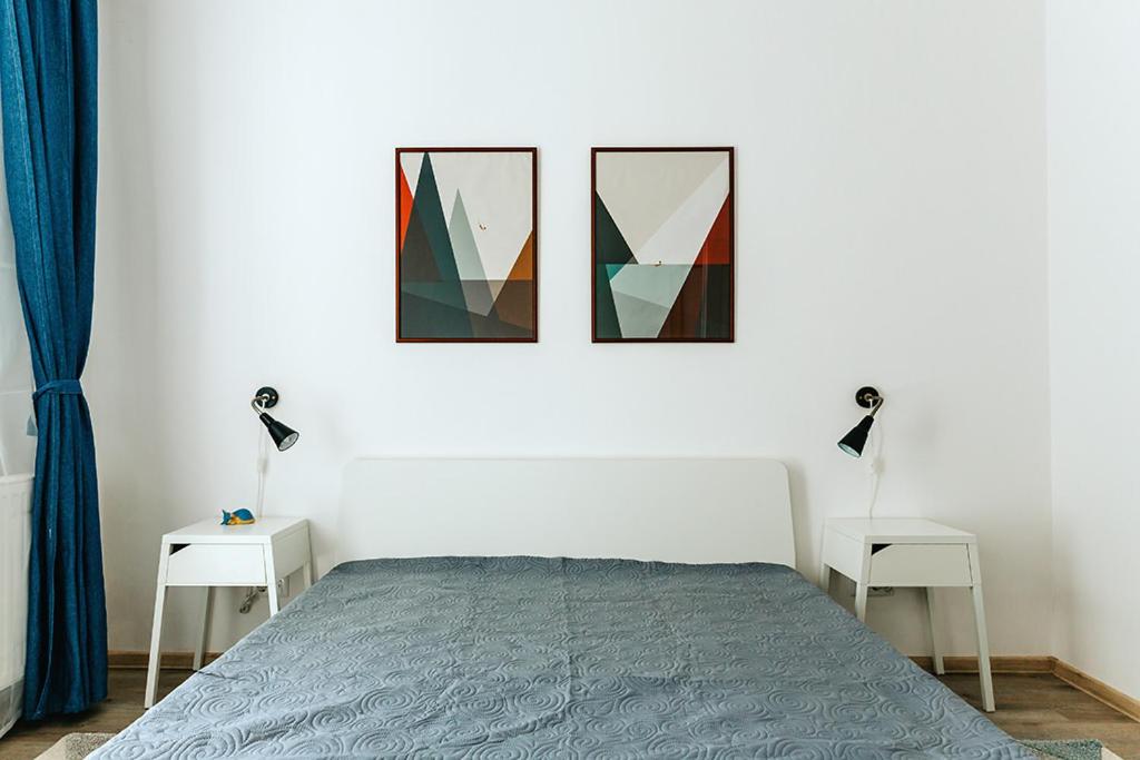 Two-Bedroom Apartment - Photo 37