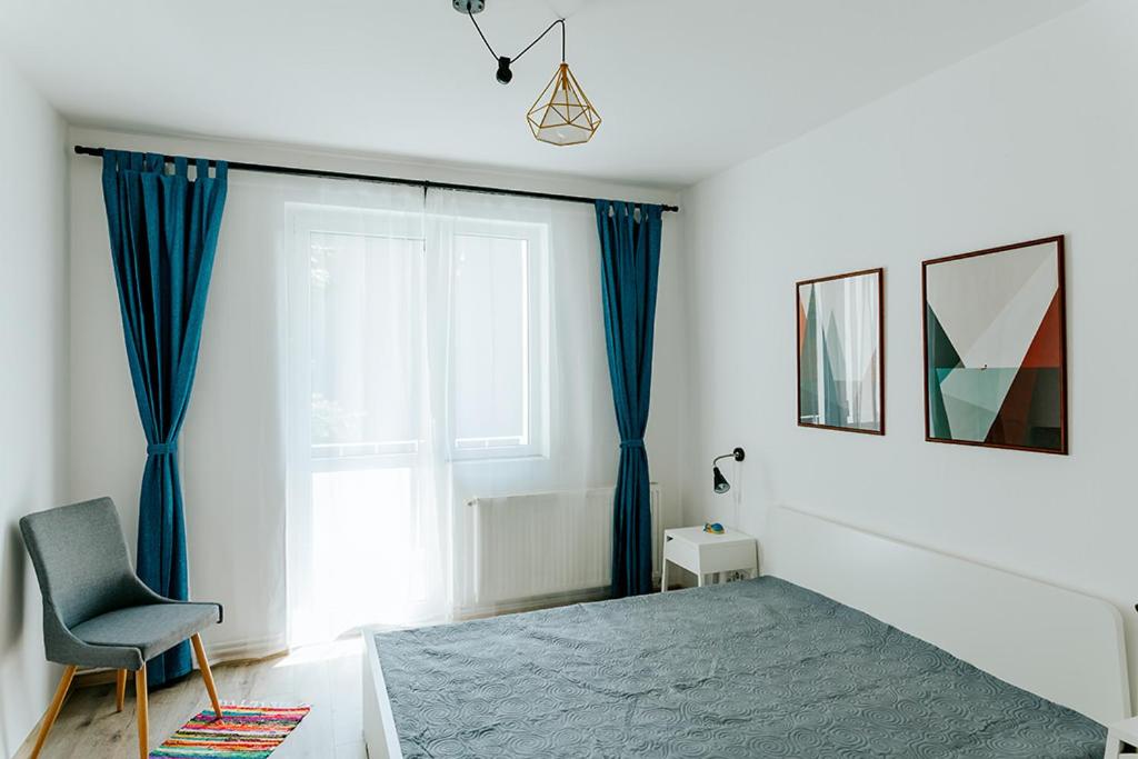 Two-Bedroom Apartment - Photo 43