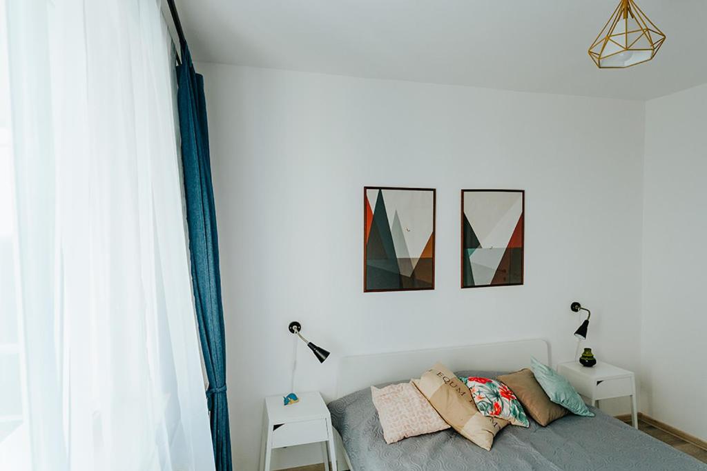Two-Bedroom Apartment - Photo 47