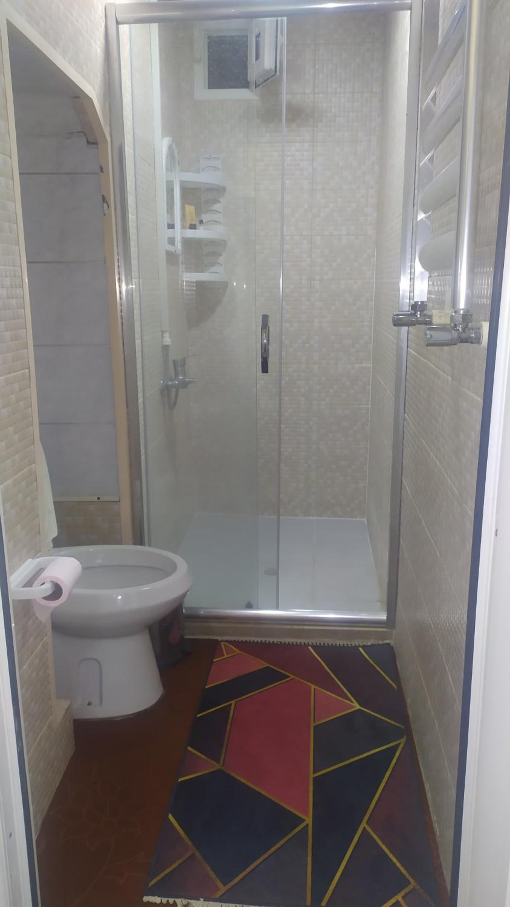 Small Single Room photo 2