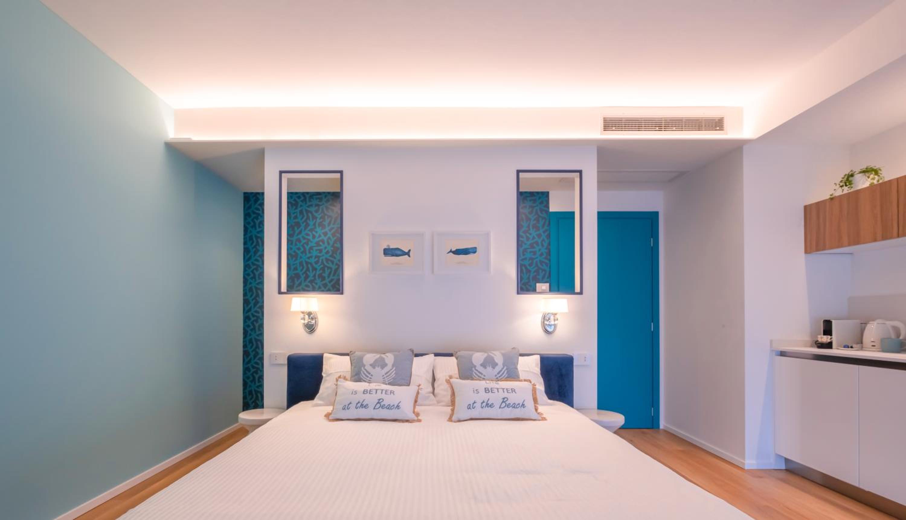 Deluxe Double Room with Bath