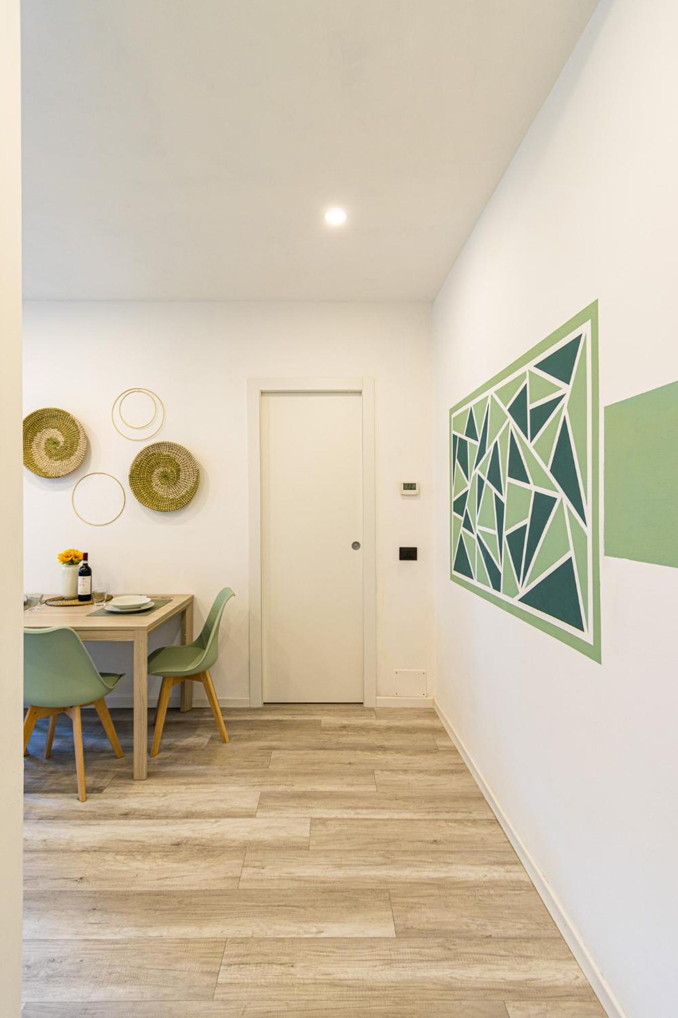 One-Bedroom Apartment - Photo 24