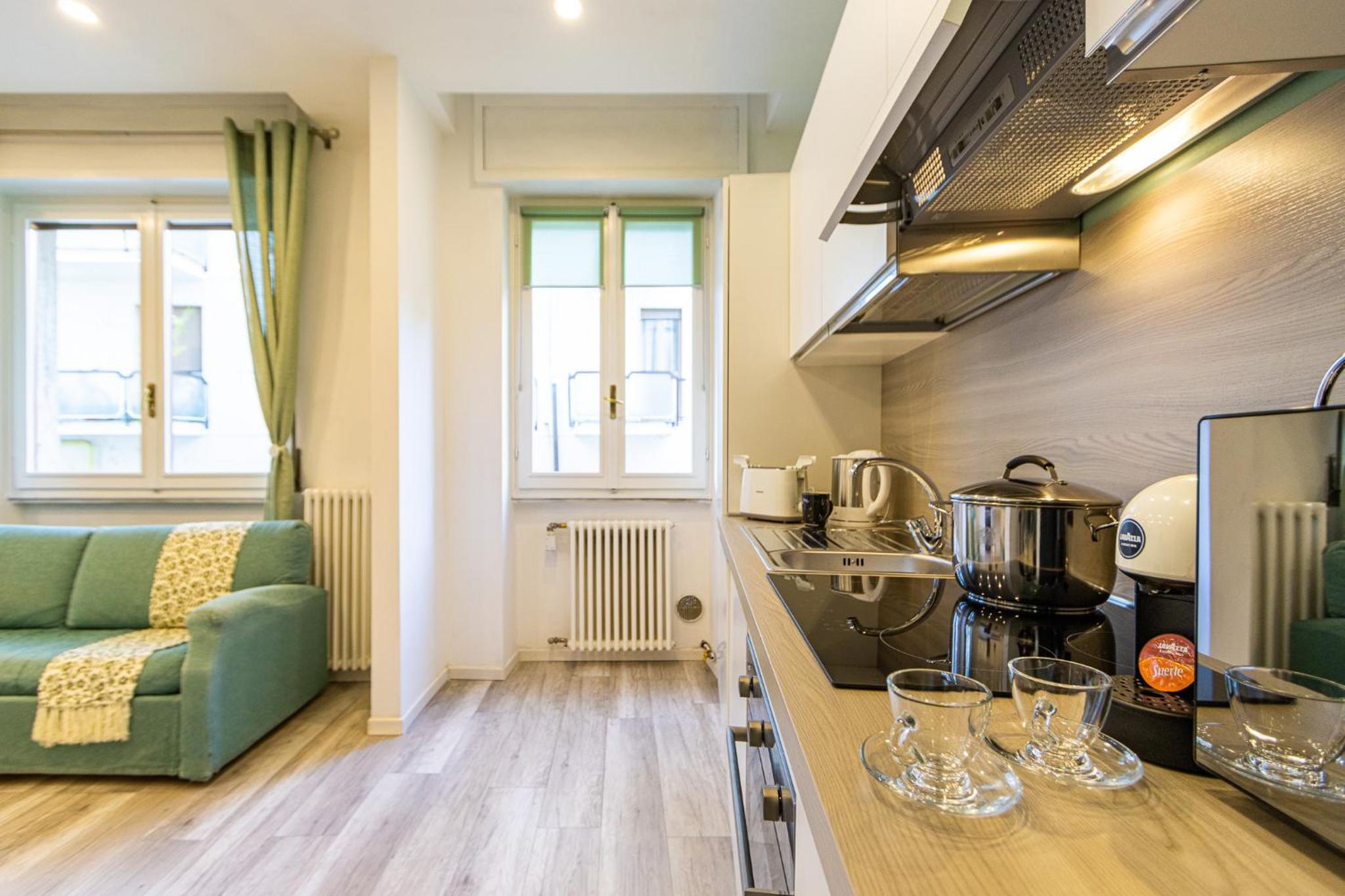 One-Bedroom Apartment - Photo 2