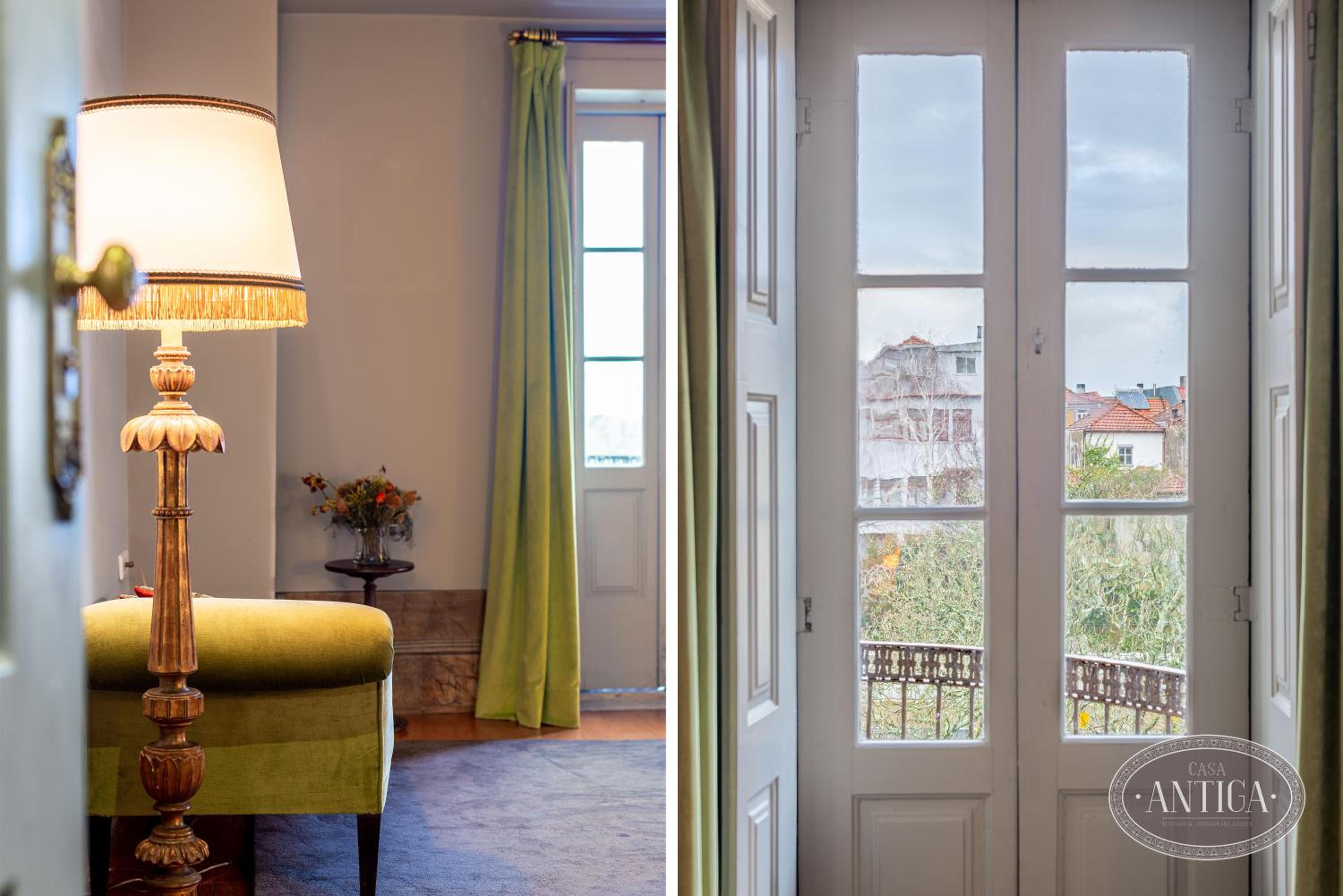 Double Room with Balcony - Photo 5