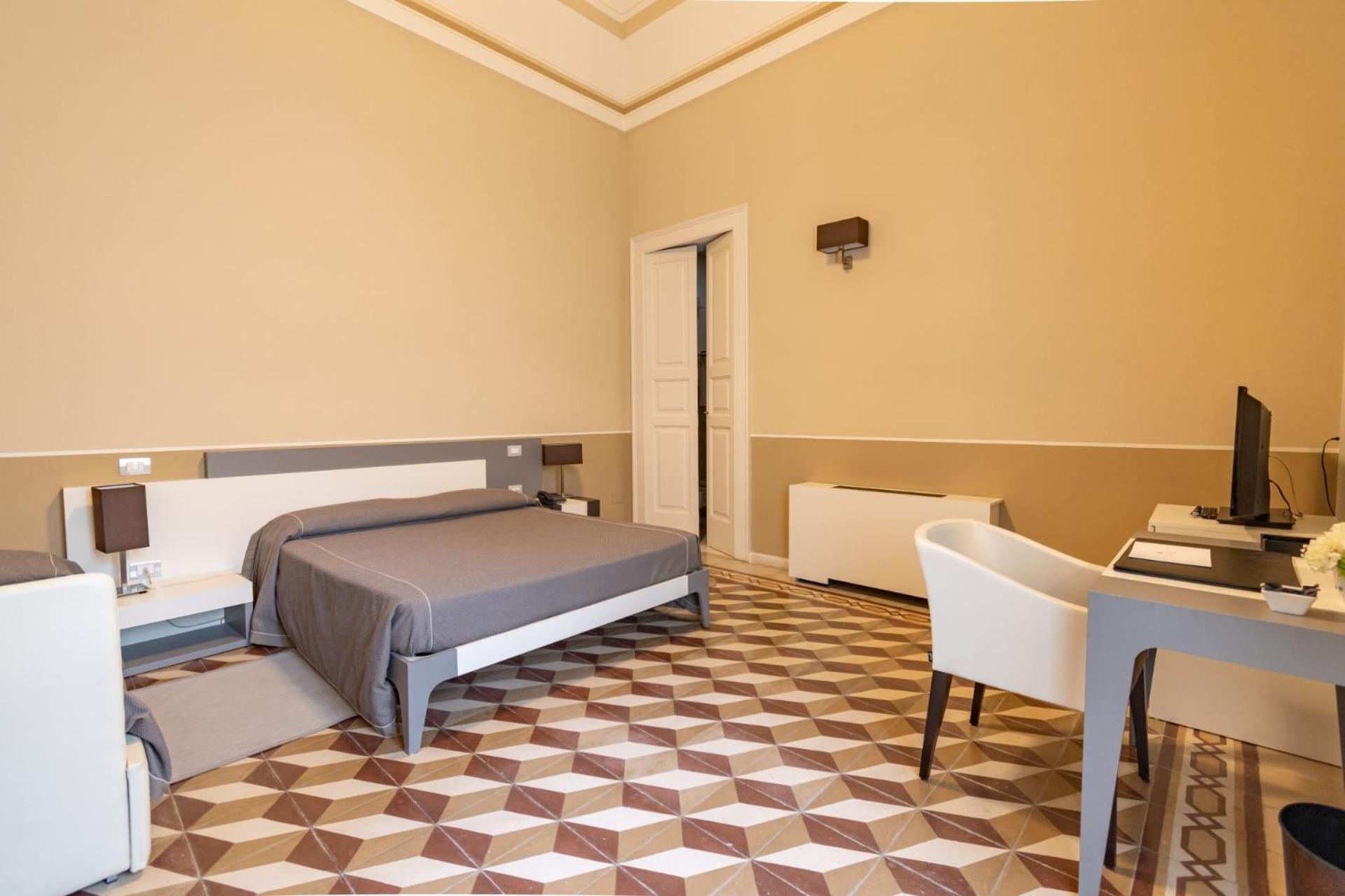 Classic Double Room - Photo 1