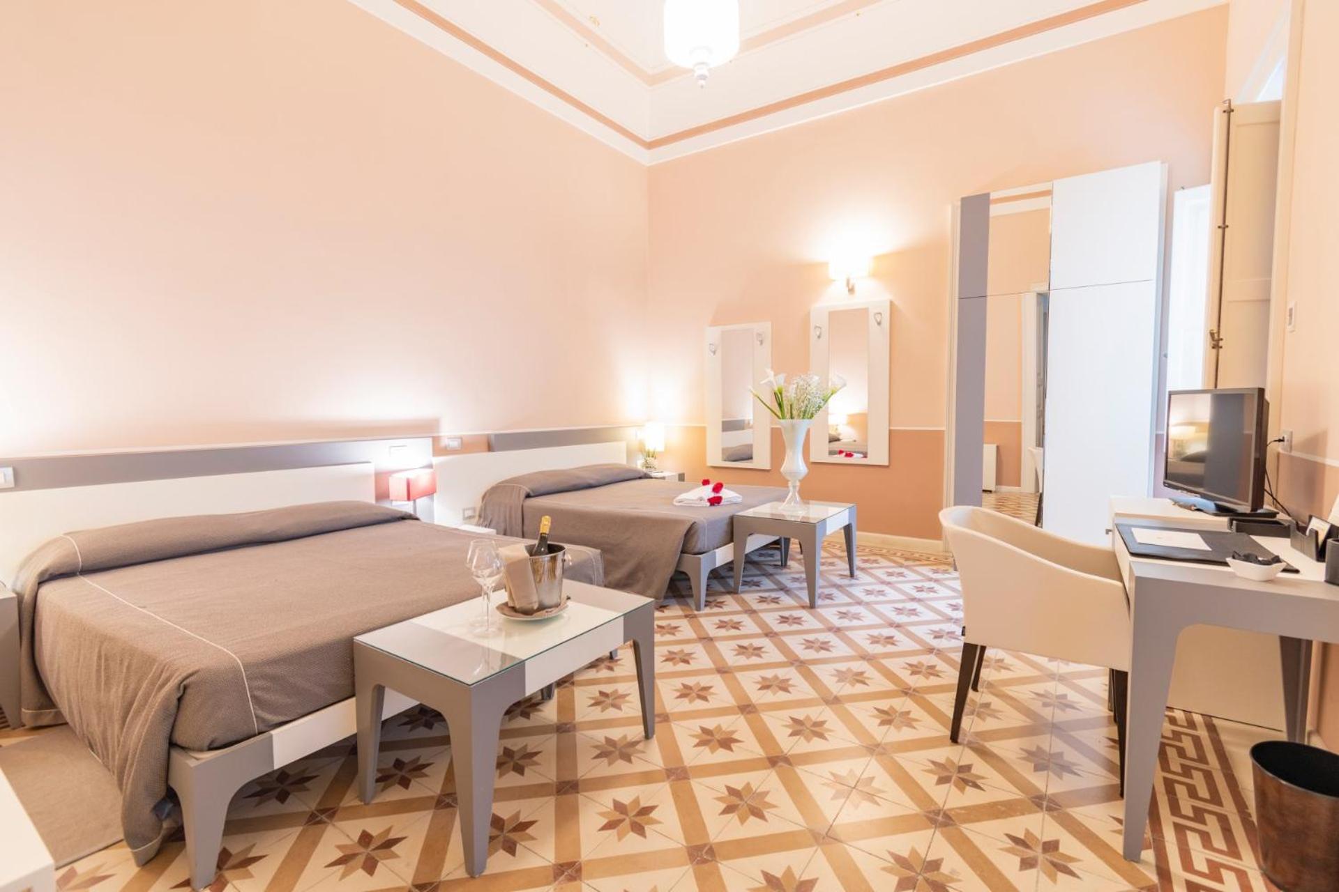 Standard Quadruple Room - Photo 1